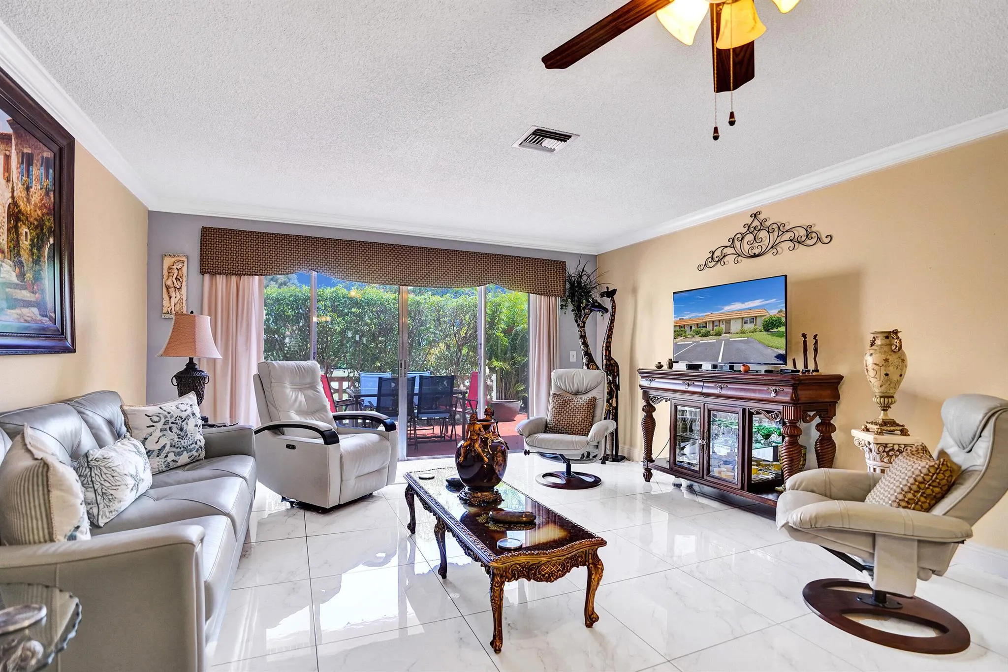5730 Fernley Drive E, #15