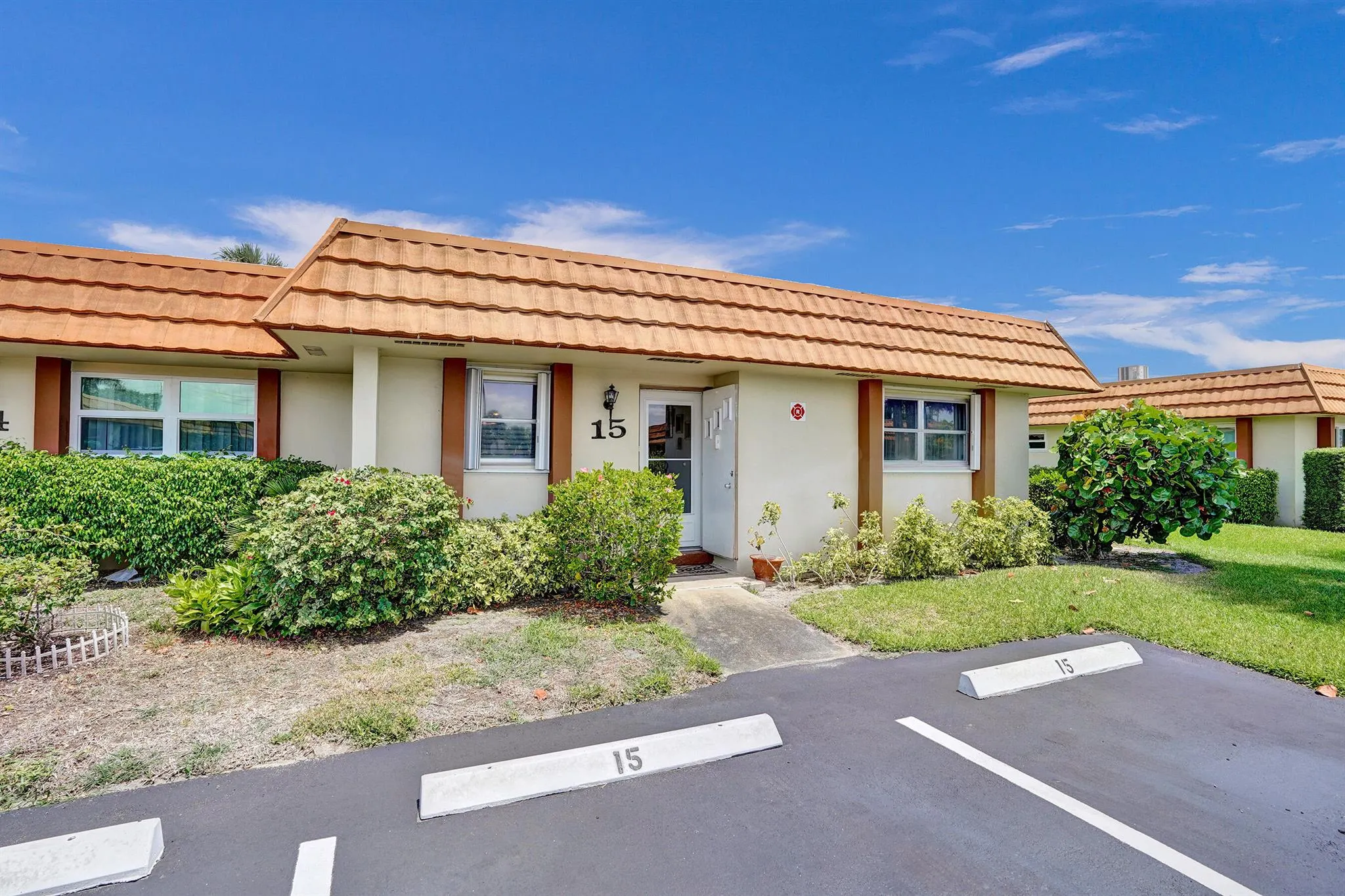 5730 Fernley Drive E, #15