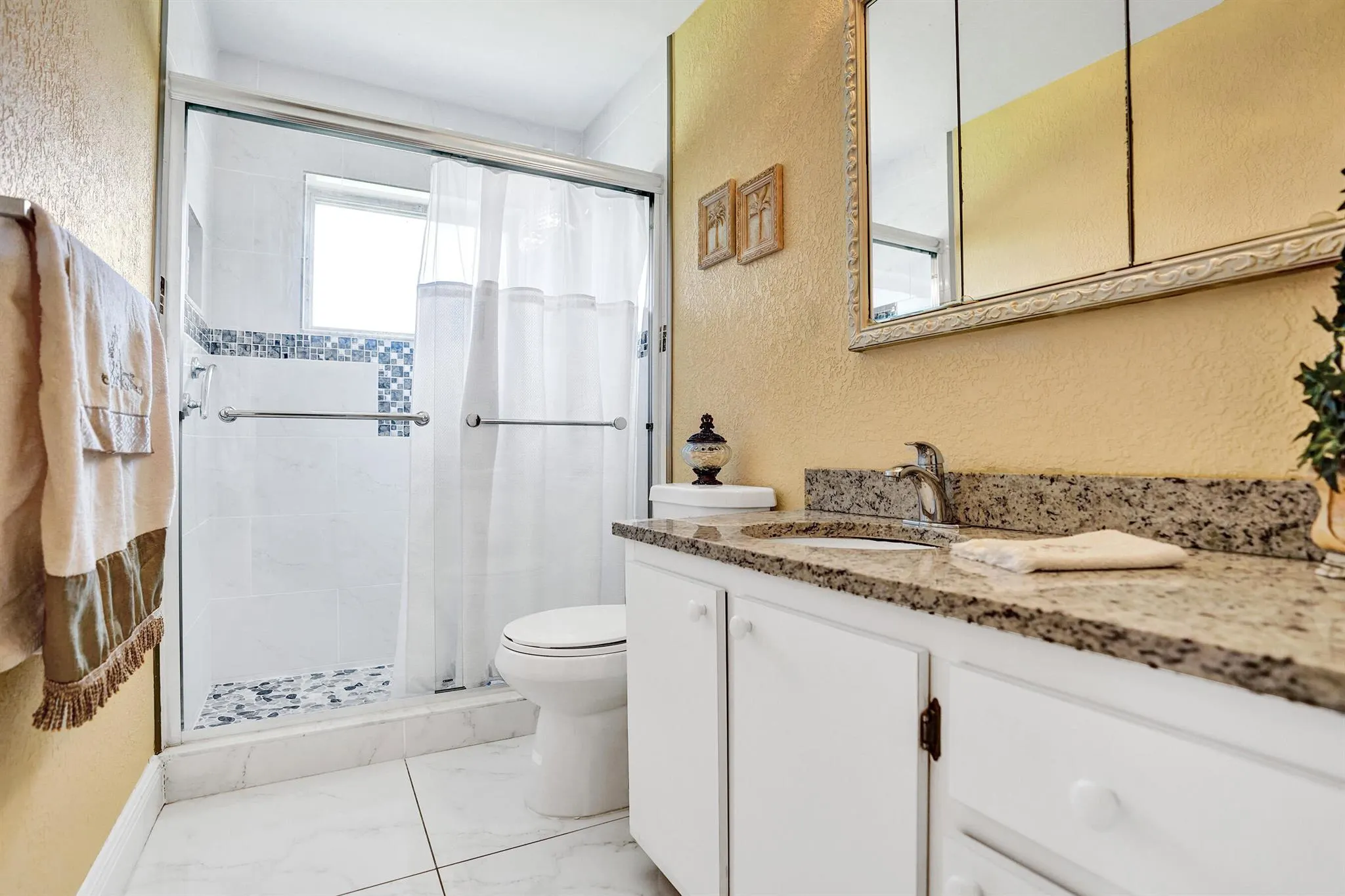 5730 Fernley Drive E, #15