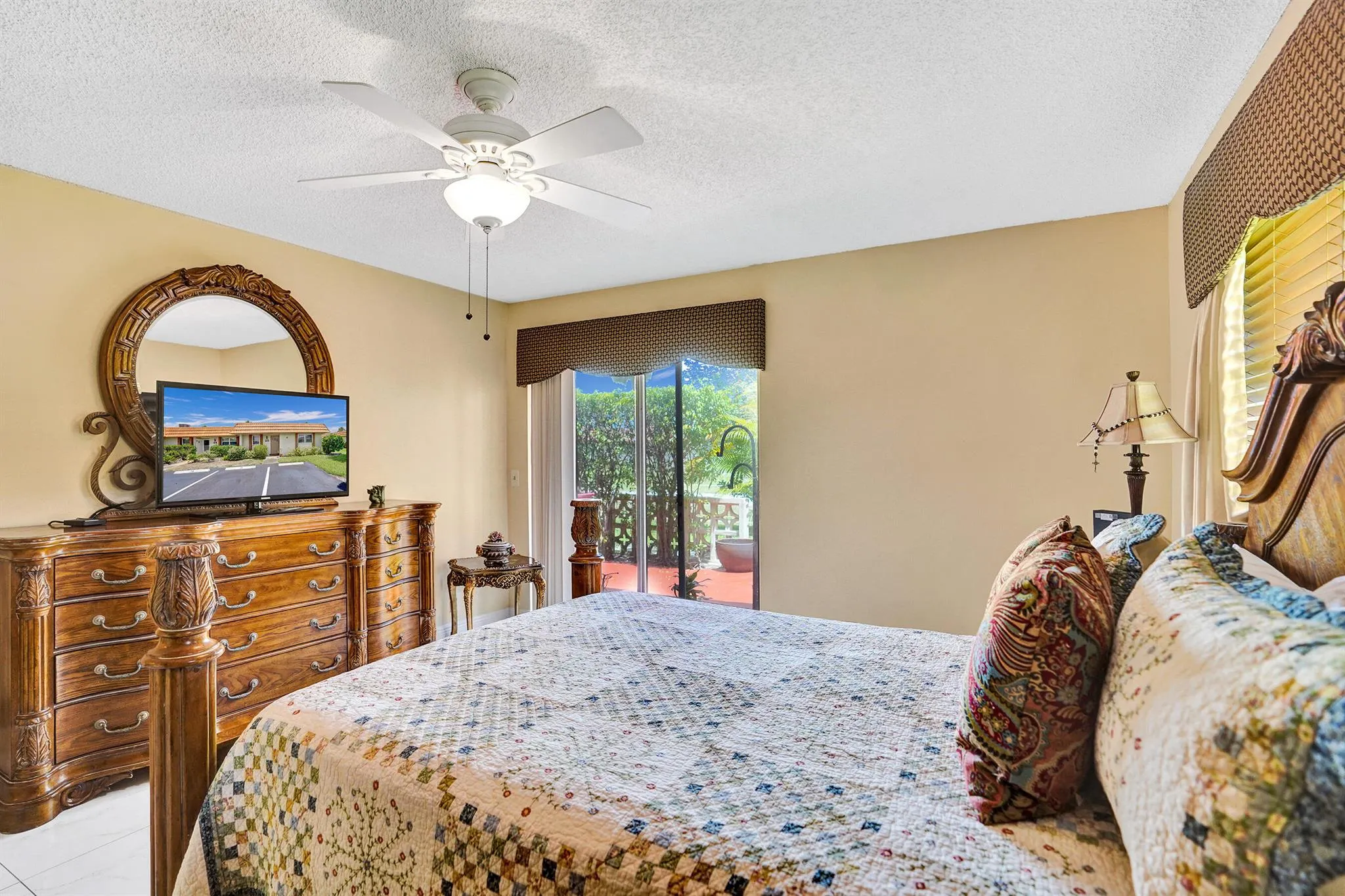 5730 Fernley Drive E, #15