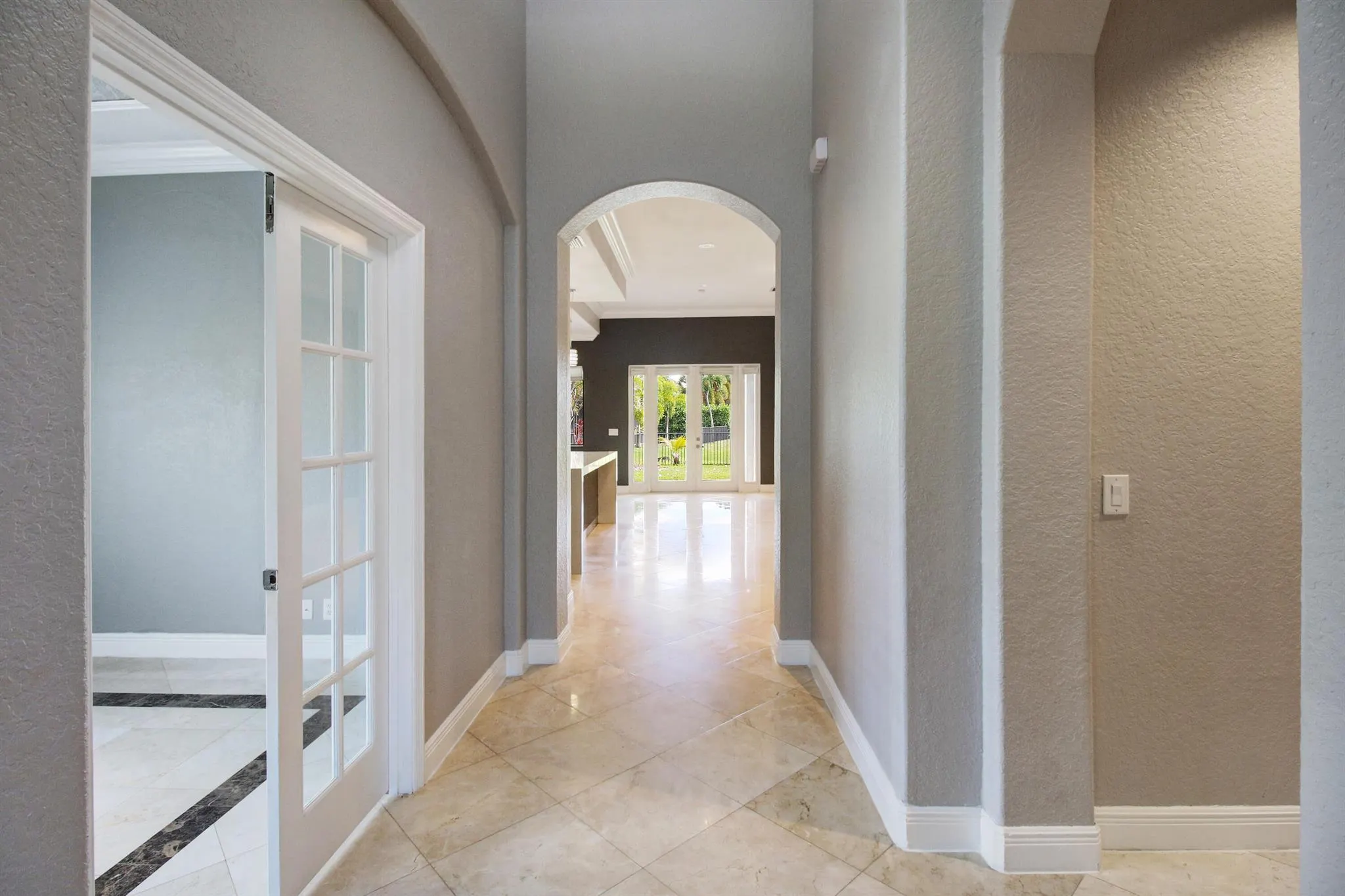 12370 NW 78th Manor