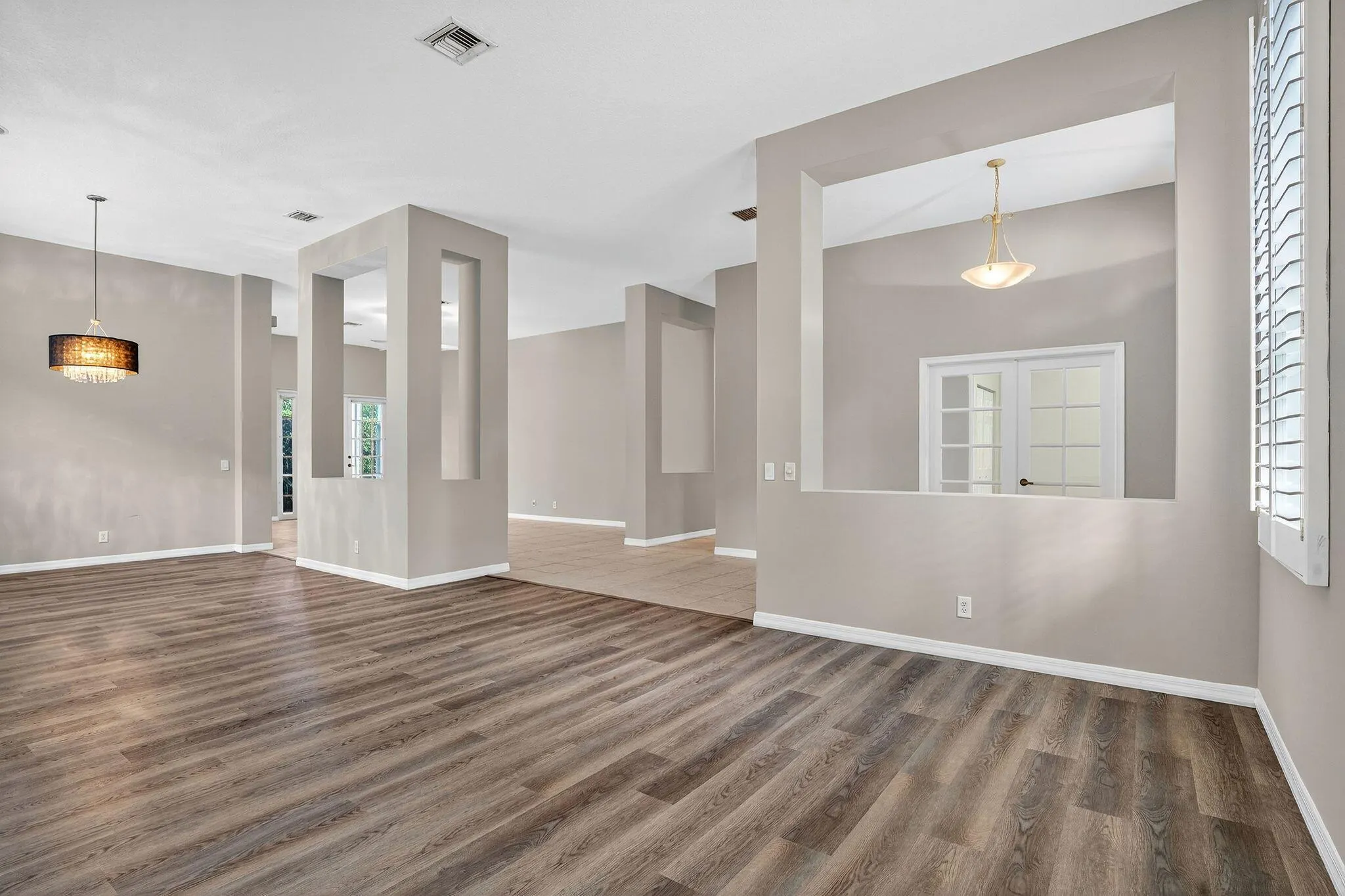 1366 Crossbill Court