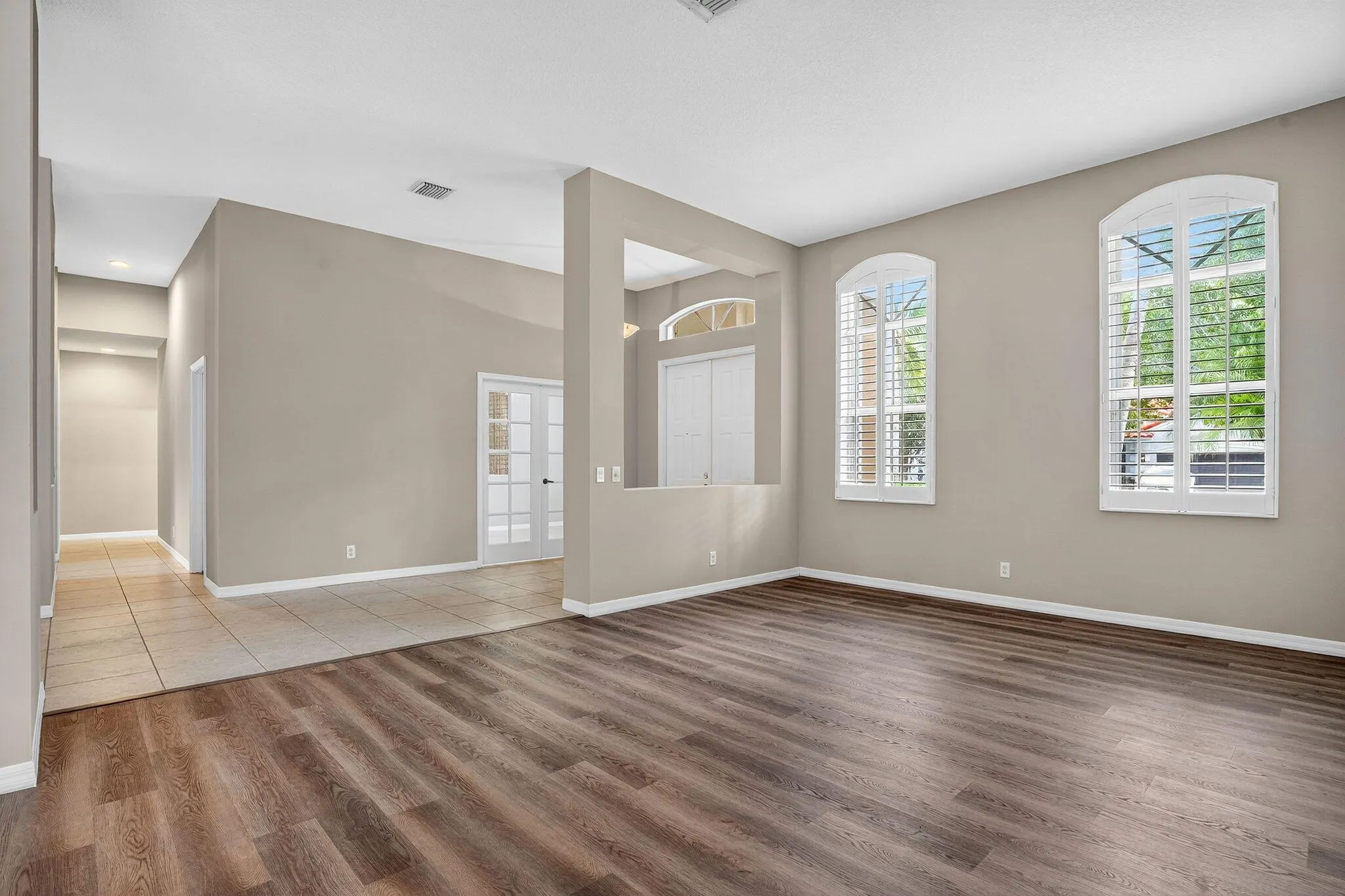 1366 Crossbill Court