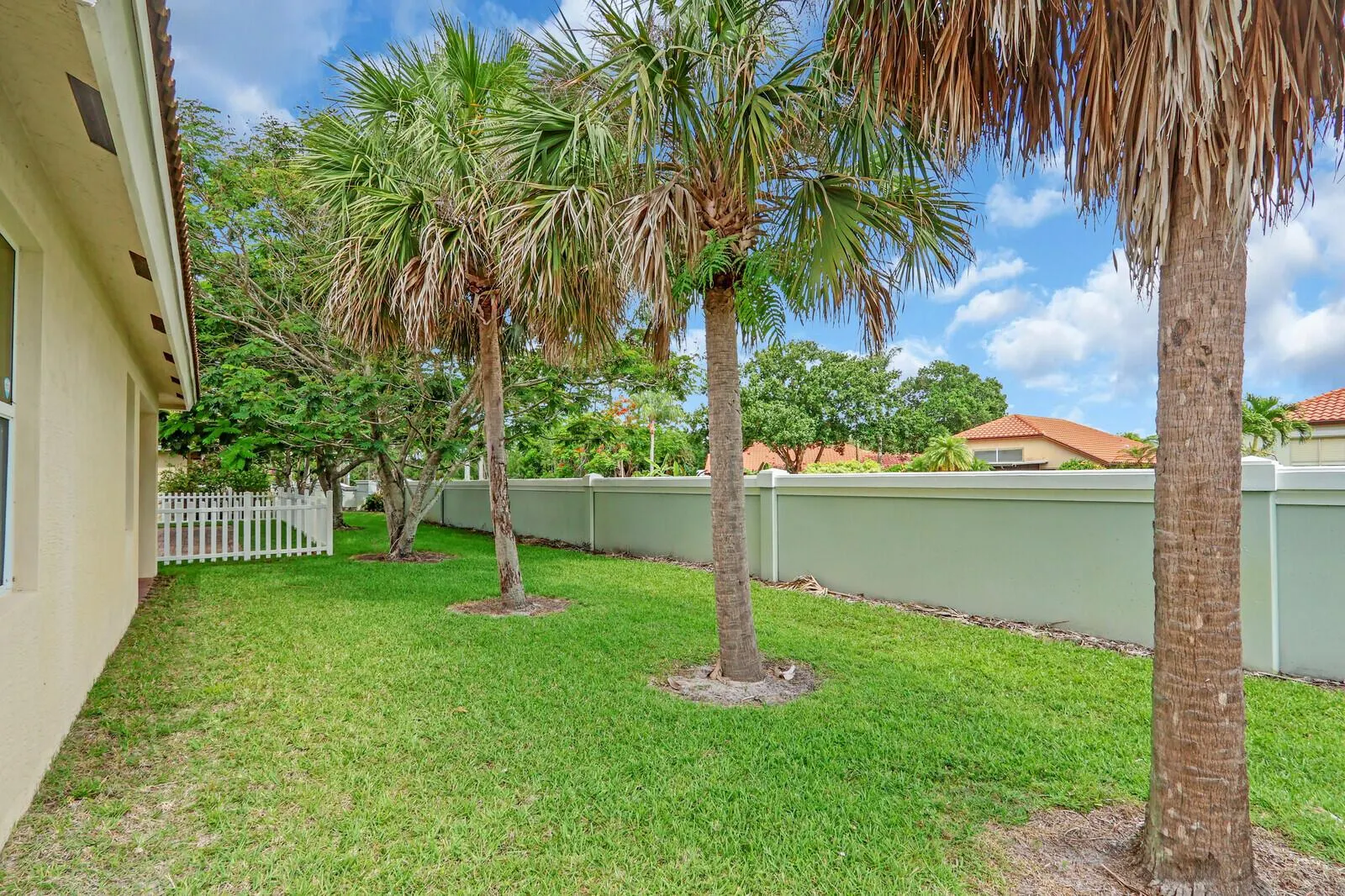 2609 SW Gallery Circle