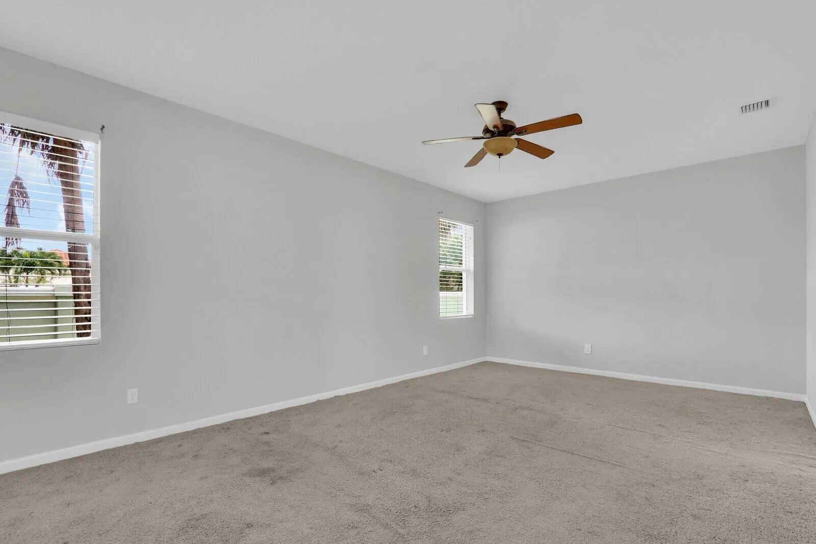 2609 SW Gallery Circle