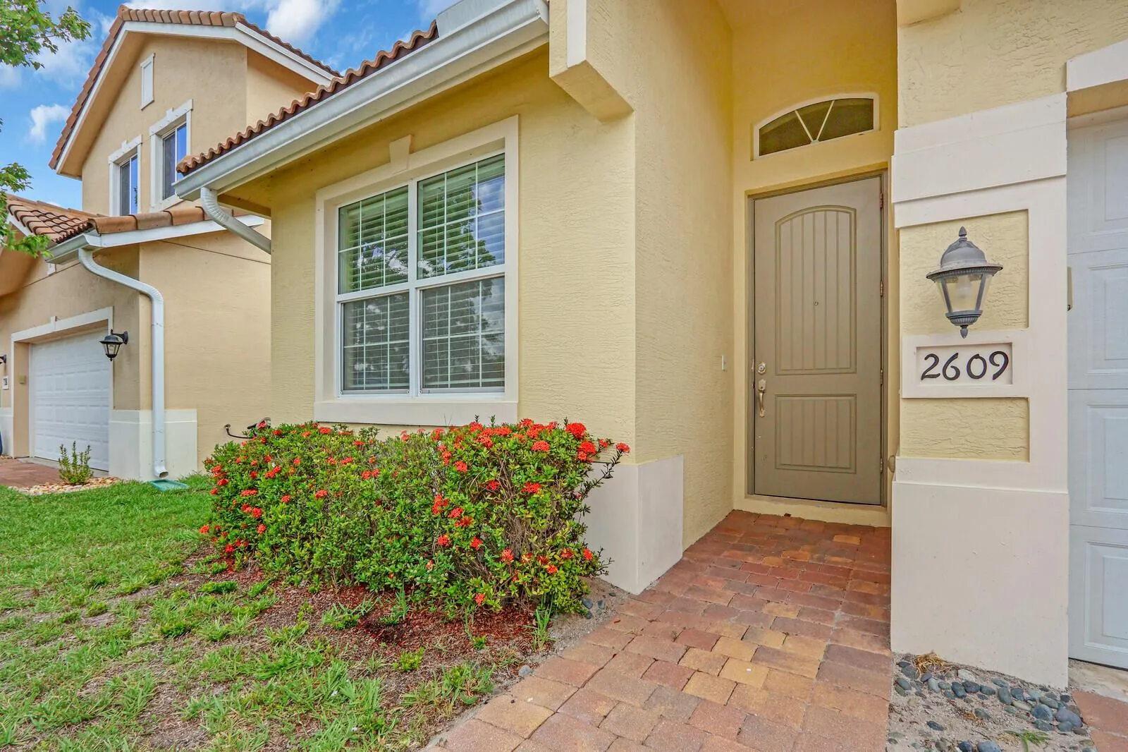2609 SW Gallery Circle