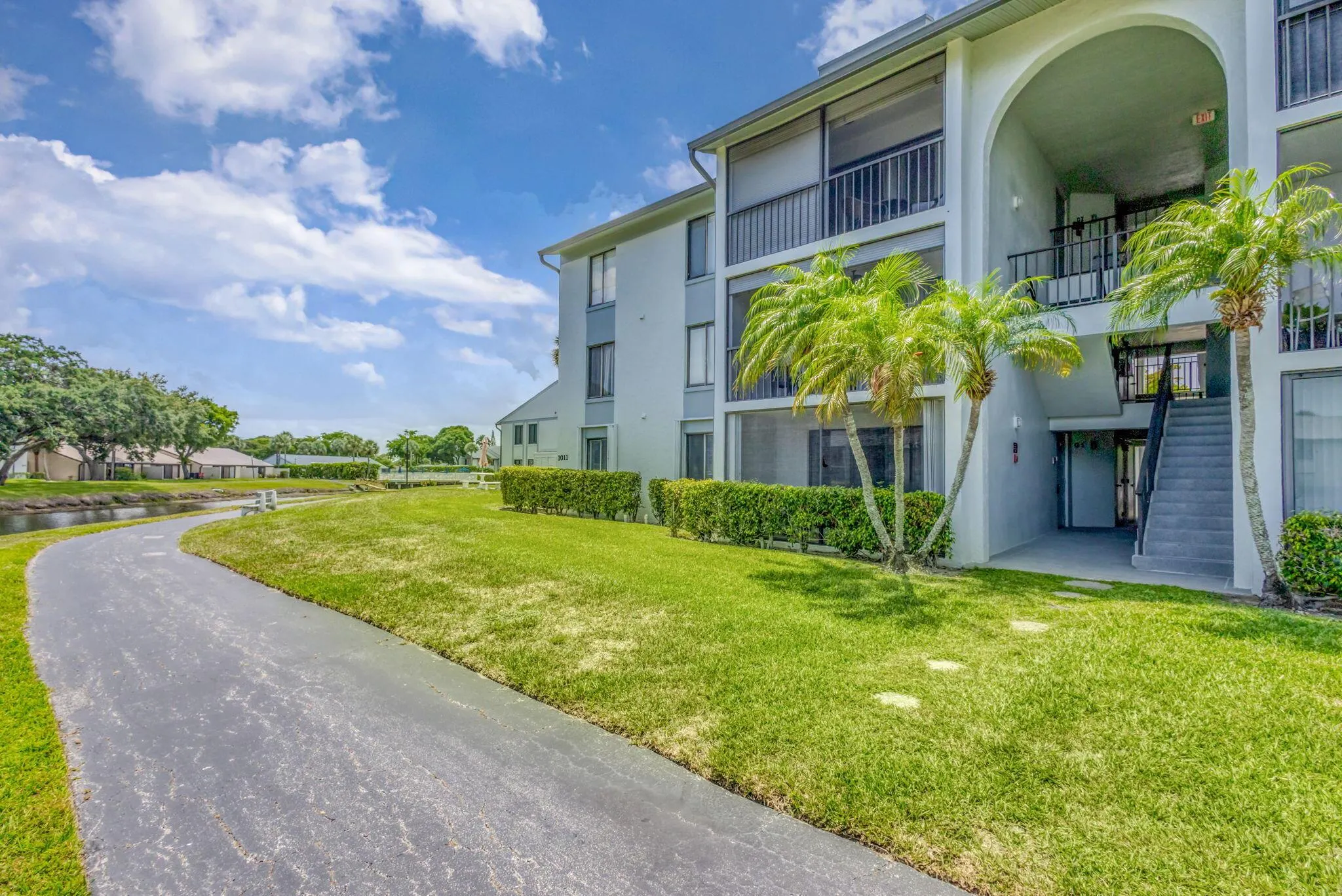 1011 Green Pine Boulevard, #G1