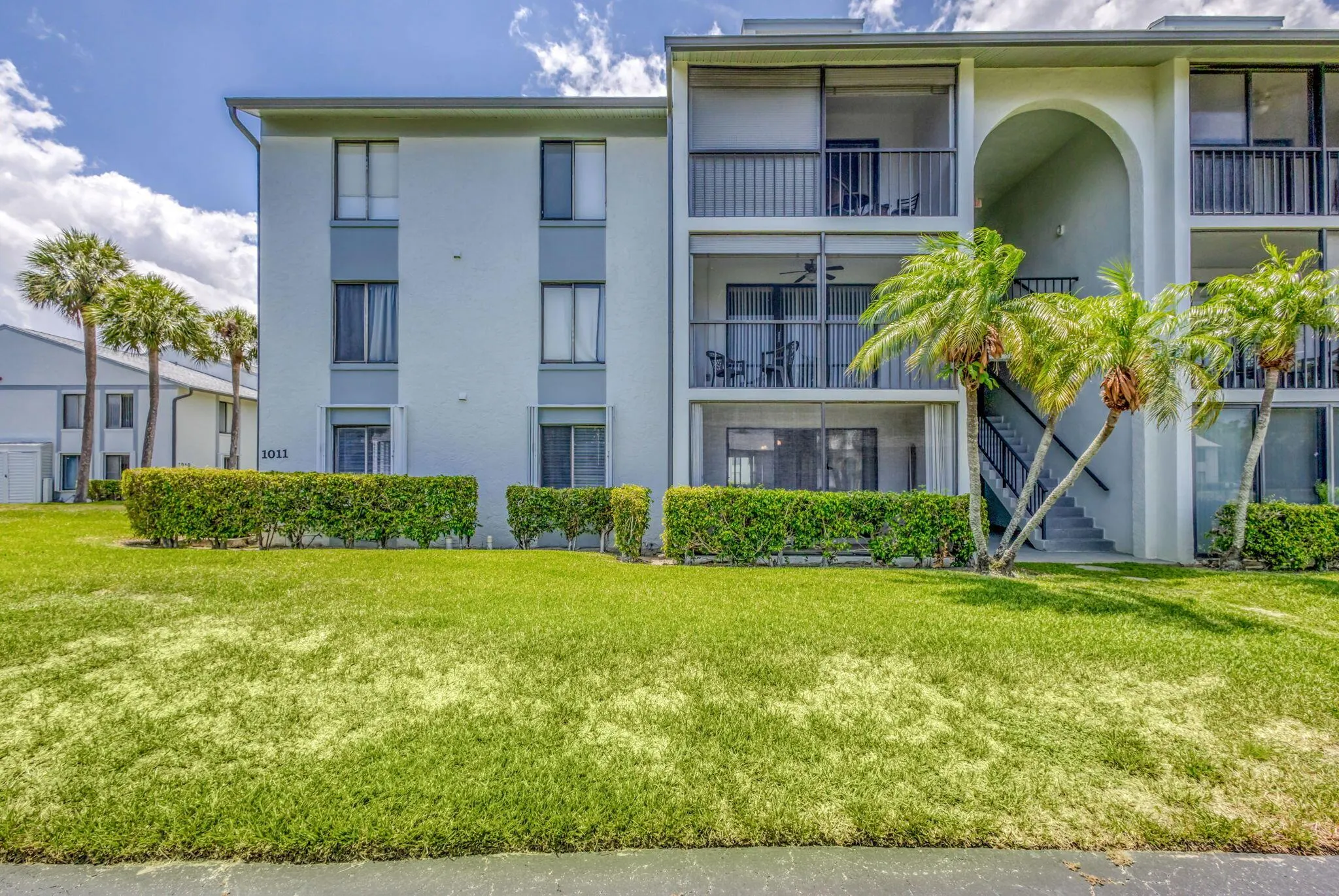 1011 Green Pine Boulevard, #G1