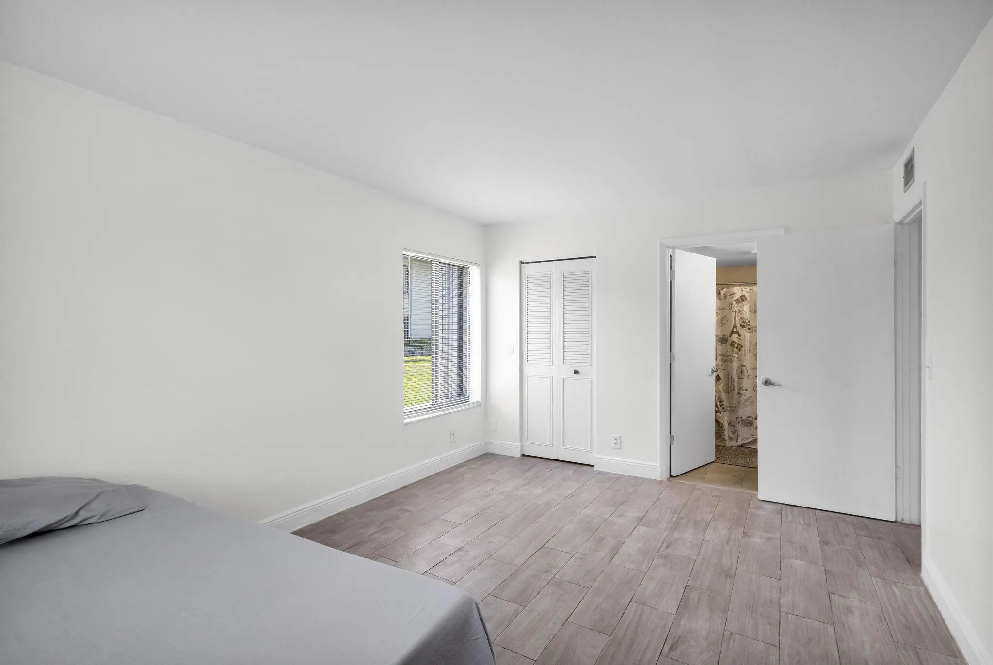 1011 Green Pine Boulevard, #G1