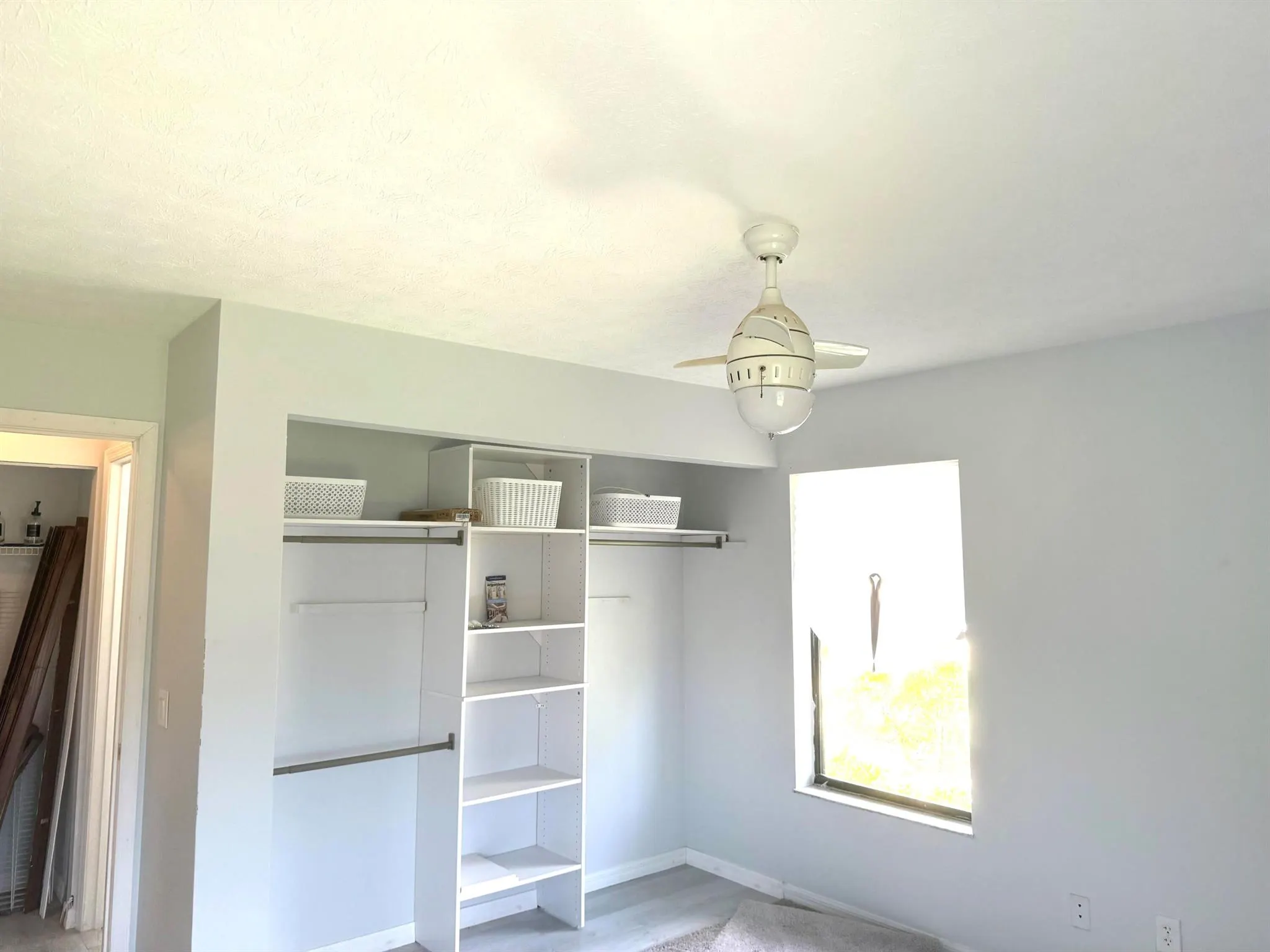6537 SE Federal Highway, #202
