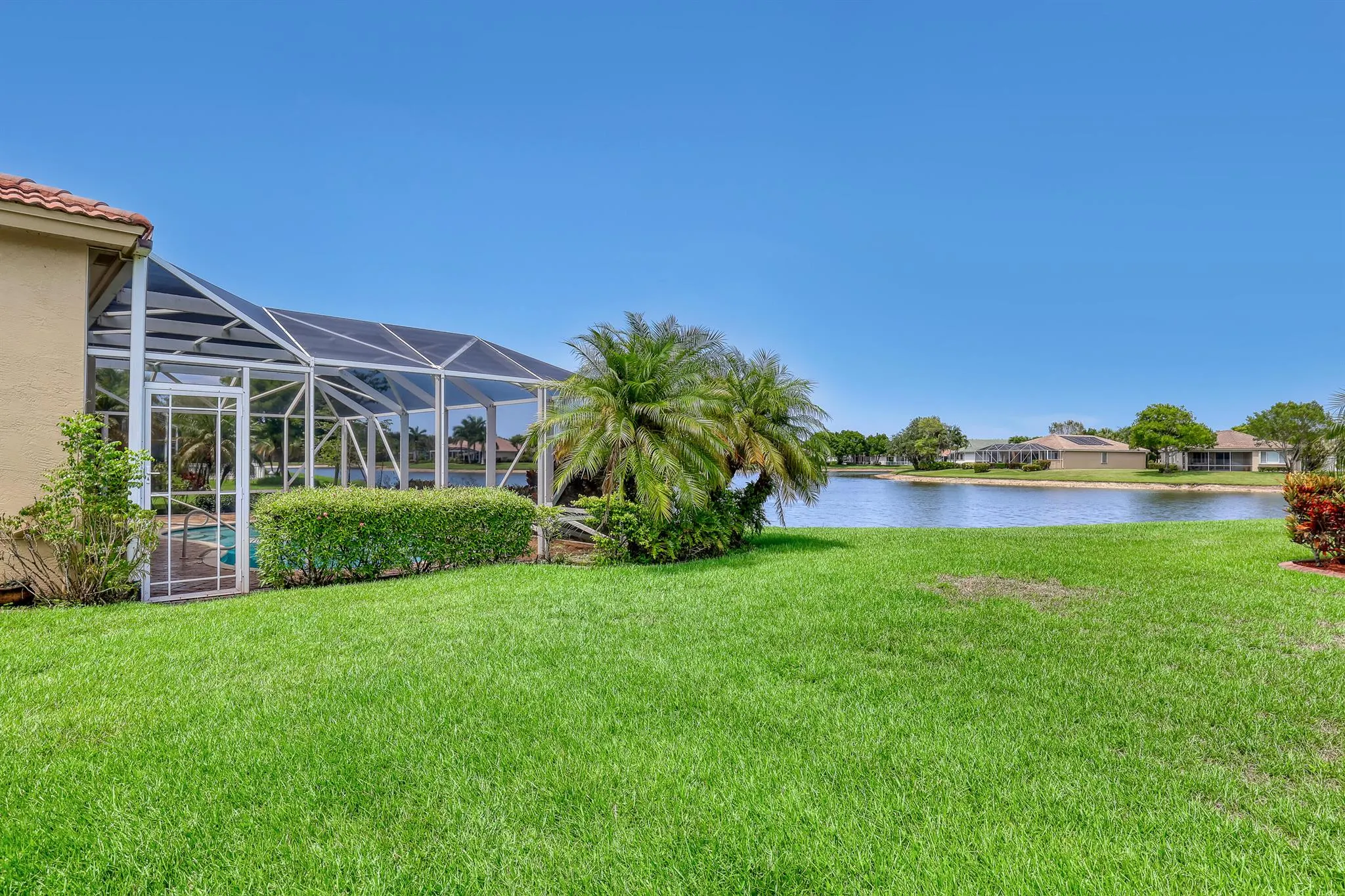 9466 Lantern Bay Circle