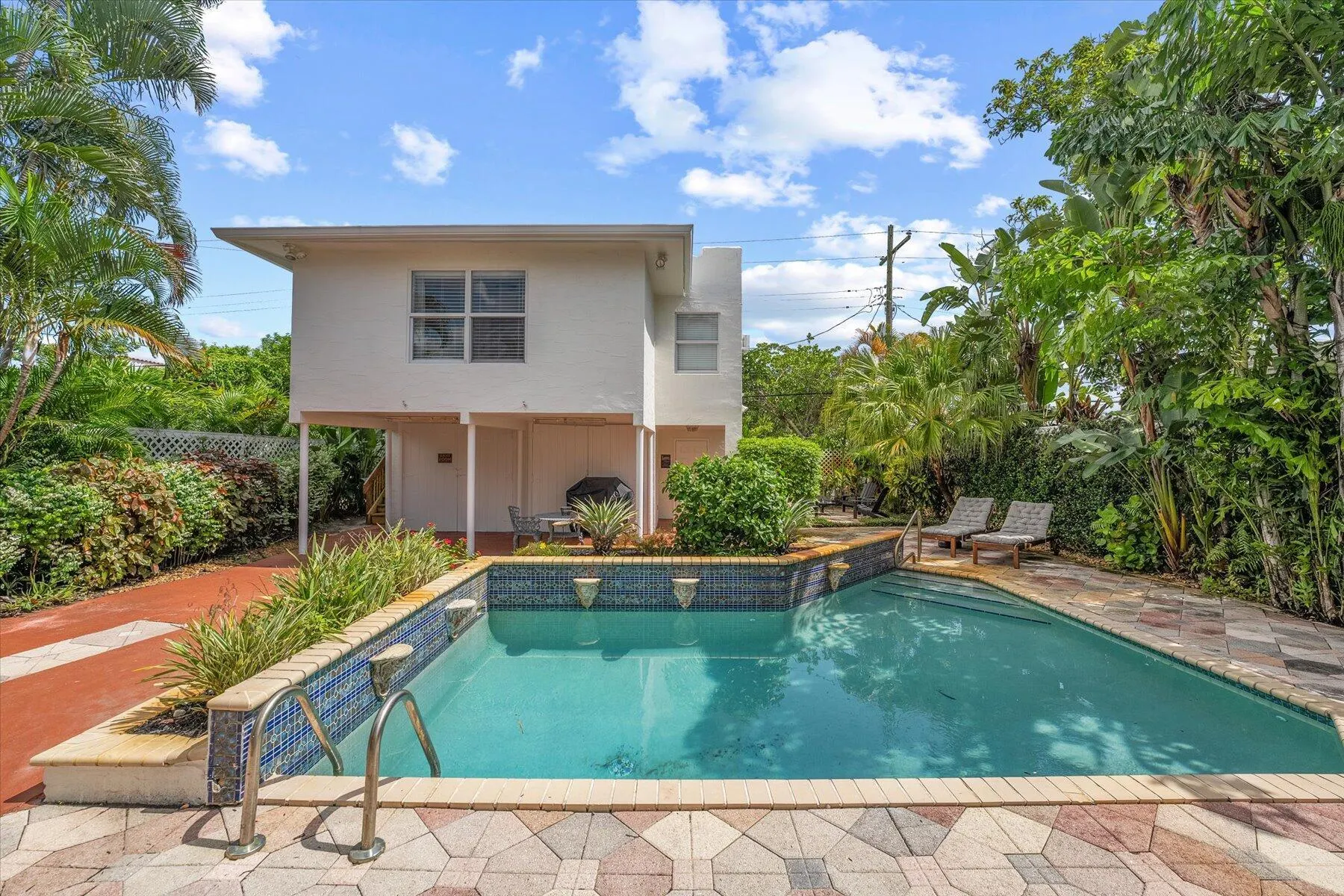 221 Greymon Drive