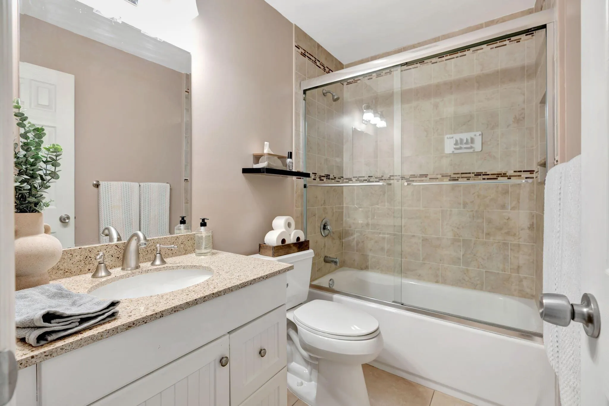 10249 N Military Trail, #206