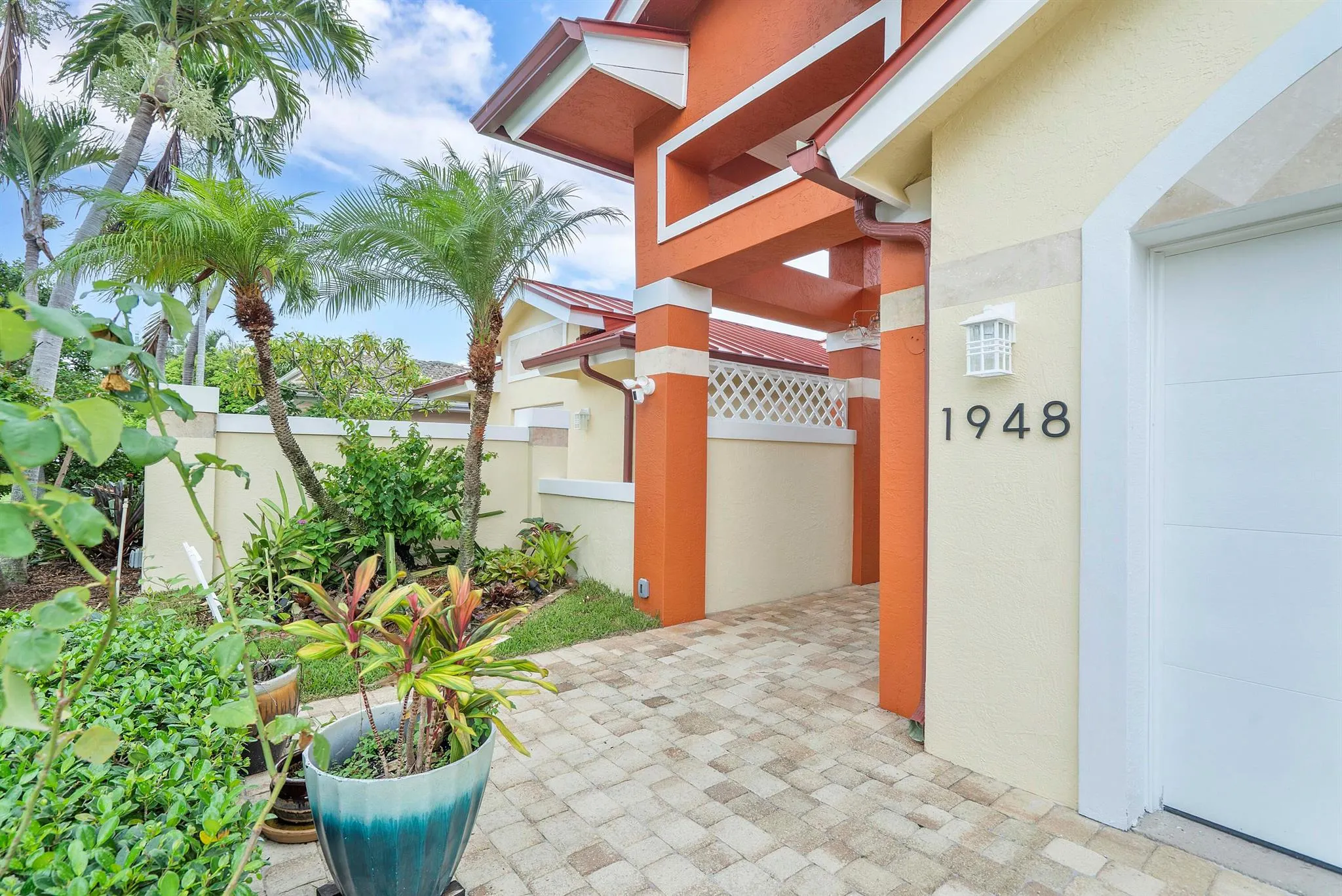 1948 Coco Palm Place