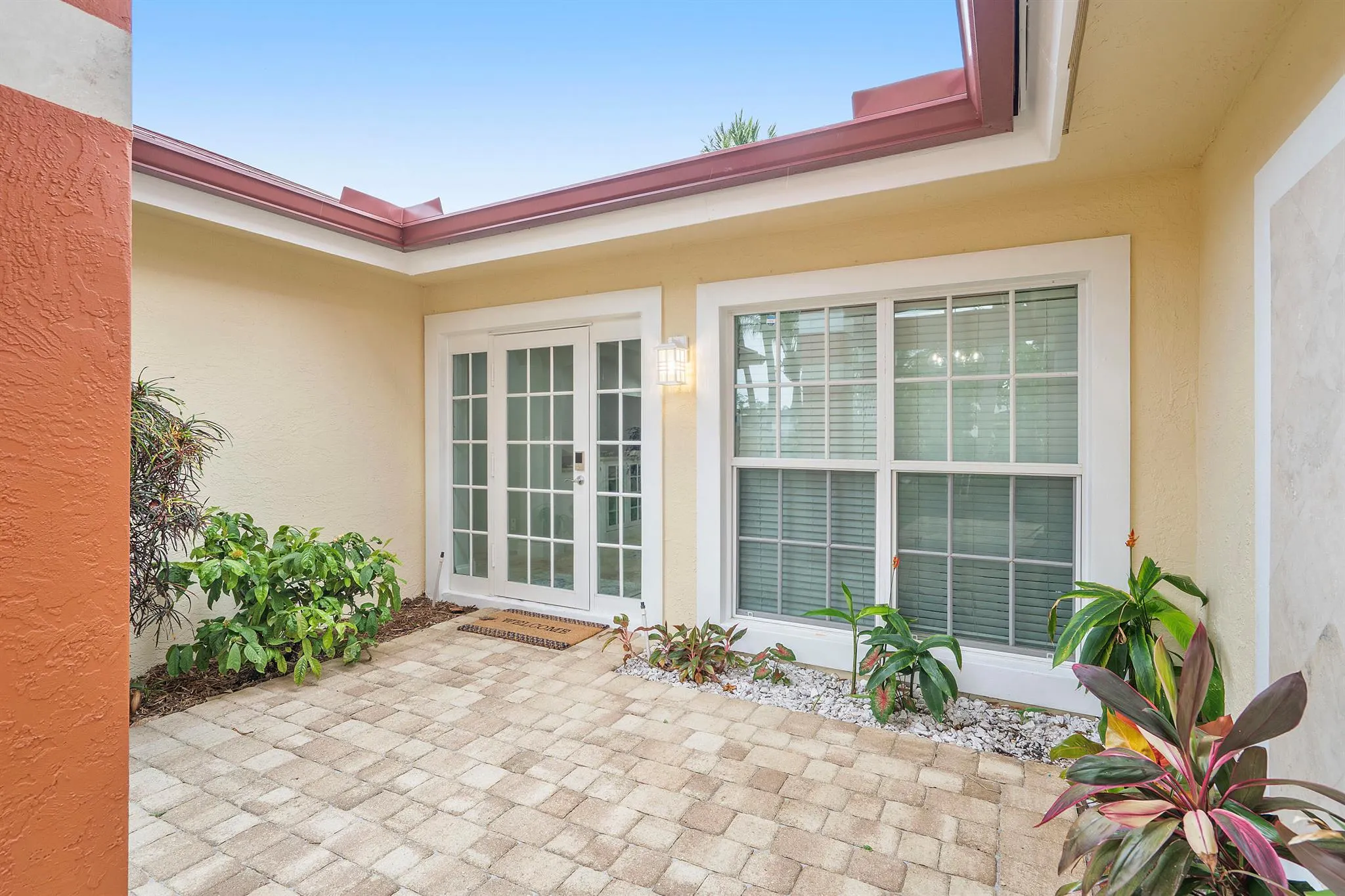 1948 Coco Palm Place