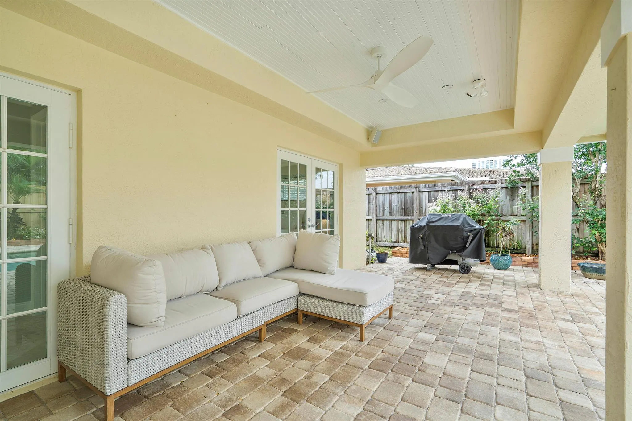 1948 Coco Palm Place