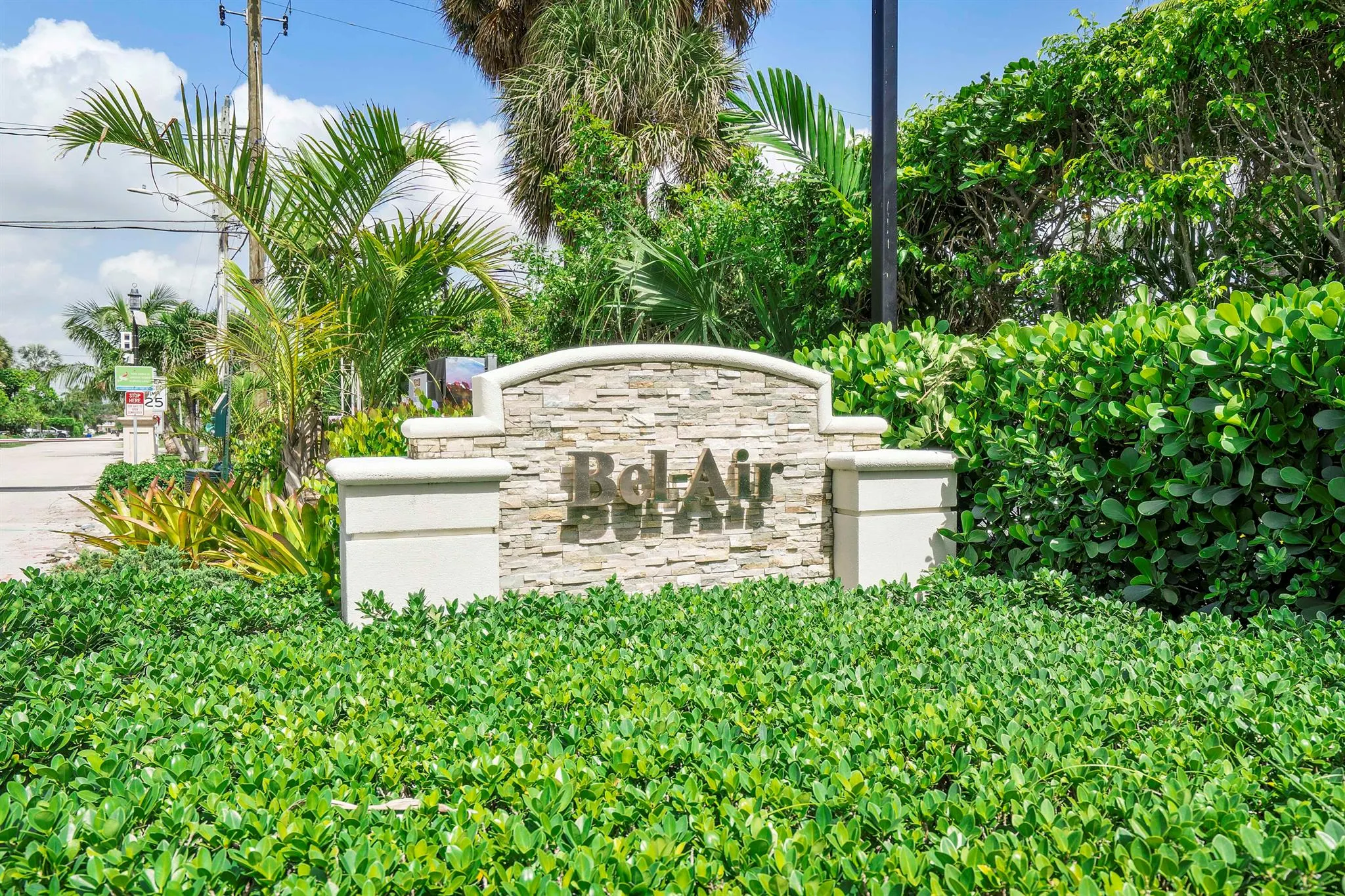1948 Coco Palm Place