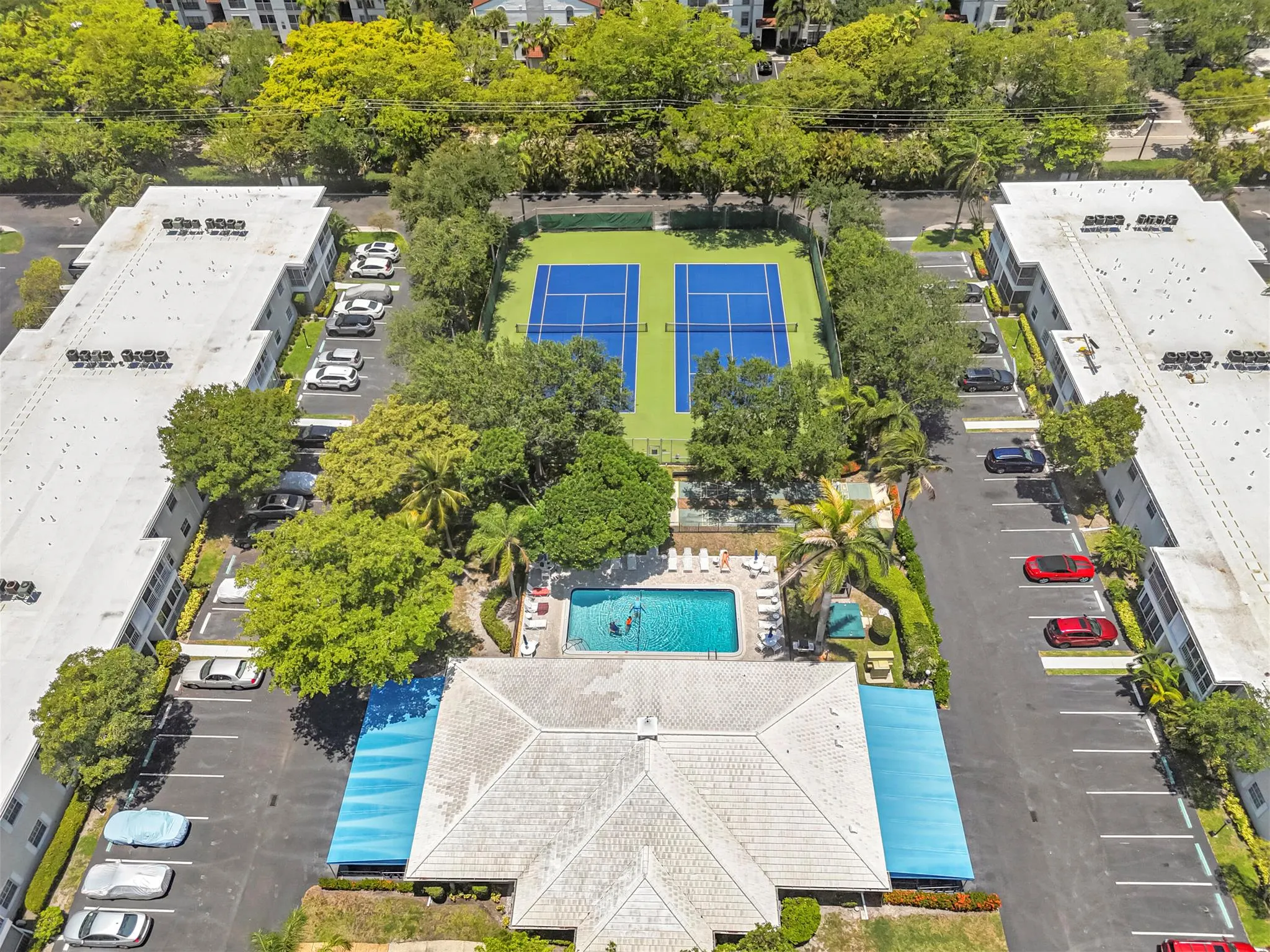 6487 Bay Club Drive, #4