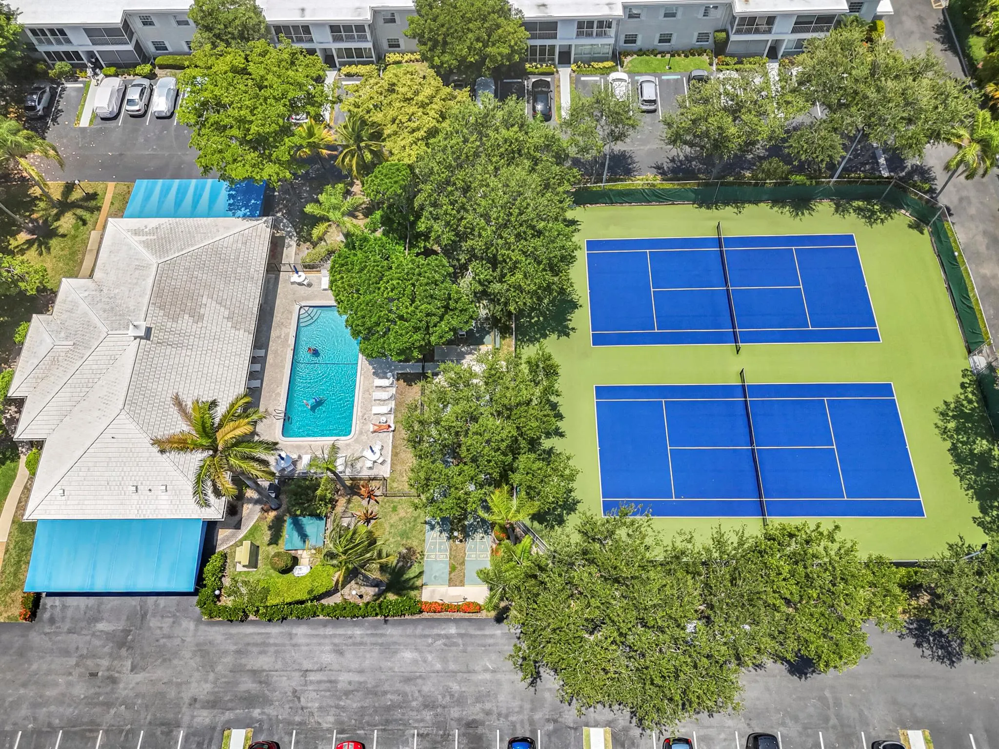 6487 Bay Club Drive, #4