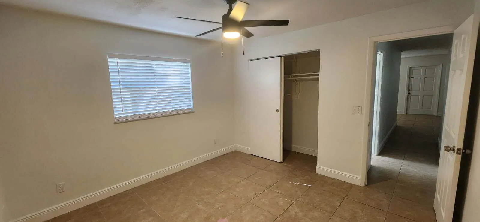 788 SW 36th Terrace