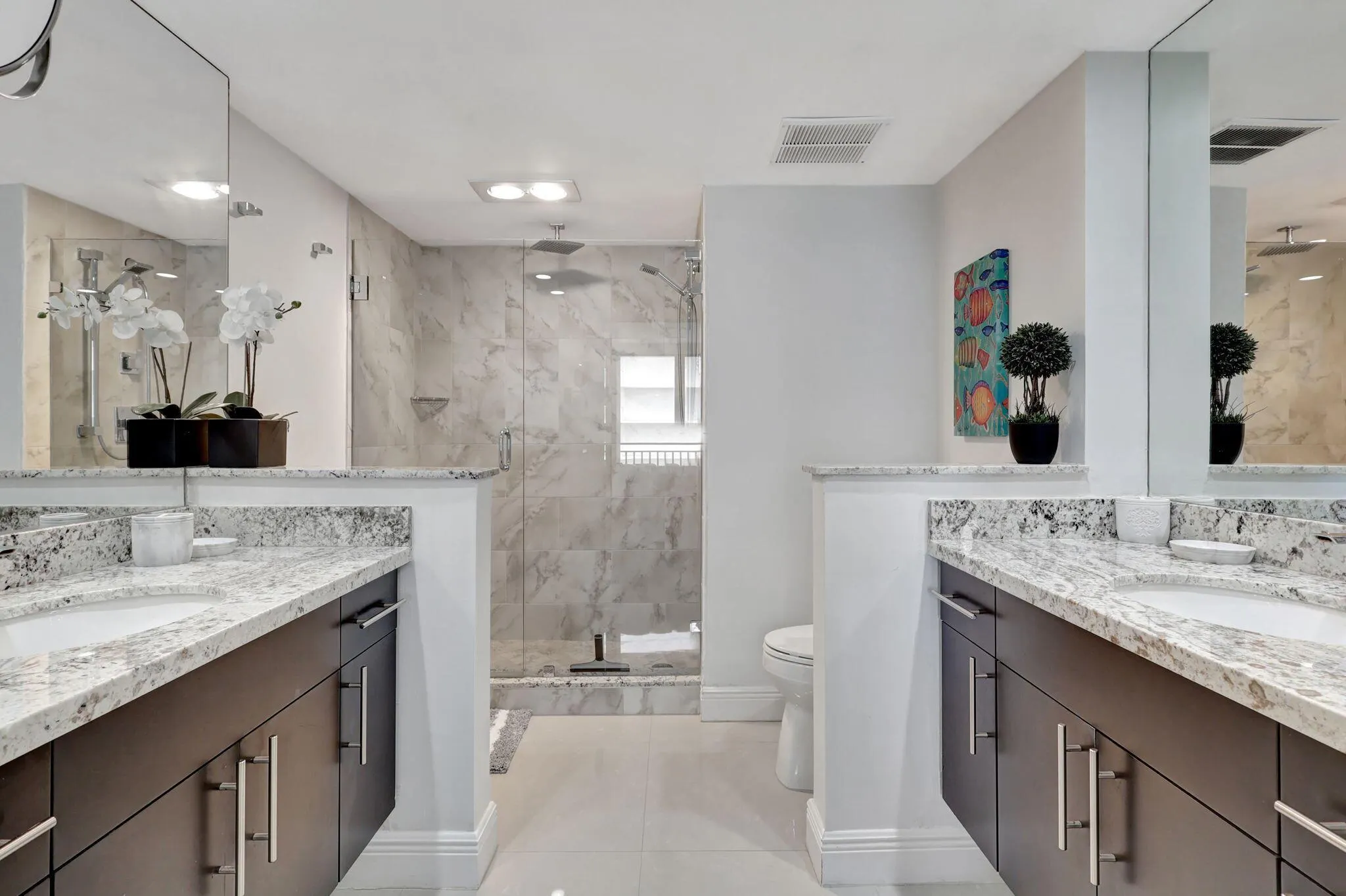 5460 N Ocean Drive, #7a