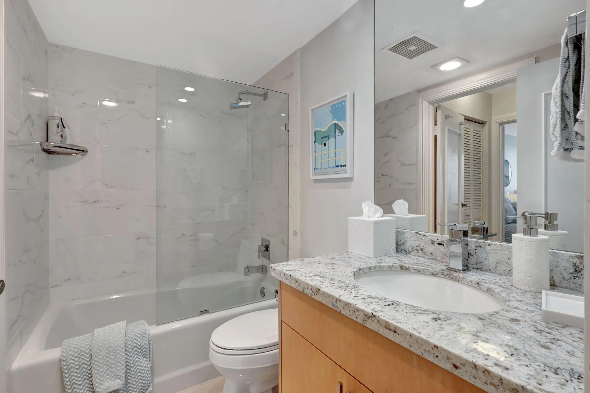 5460 N Ocean Drive, #7a