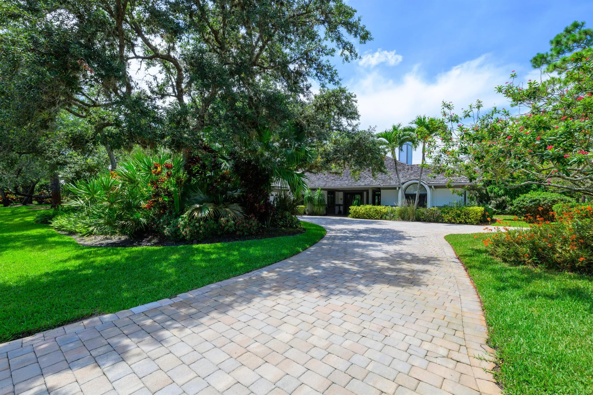 1063 SW Pigeon Plum Way