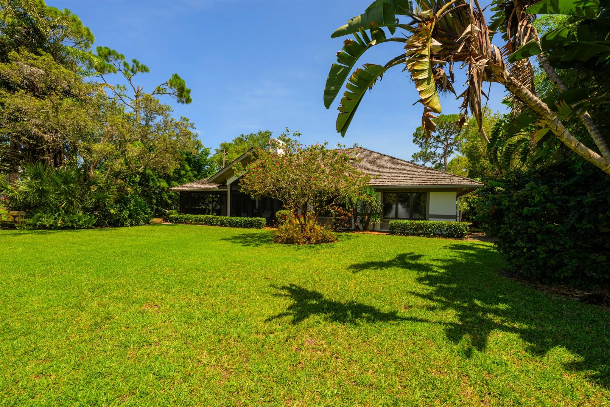 1063 SW Pigeon Plum Way