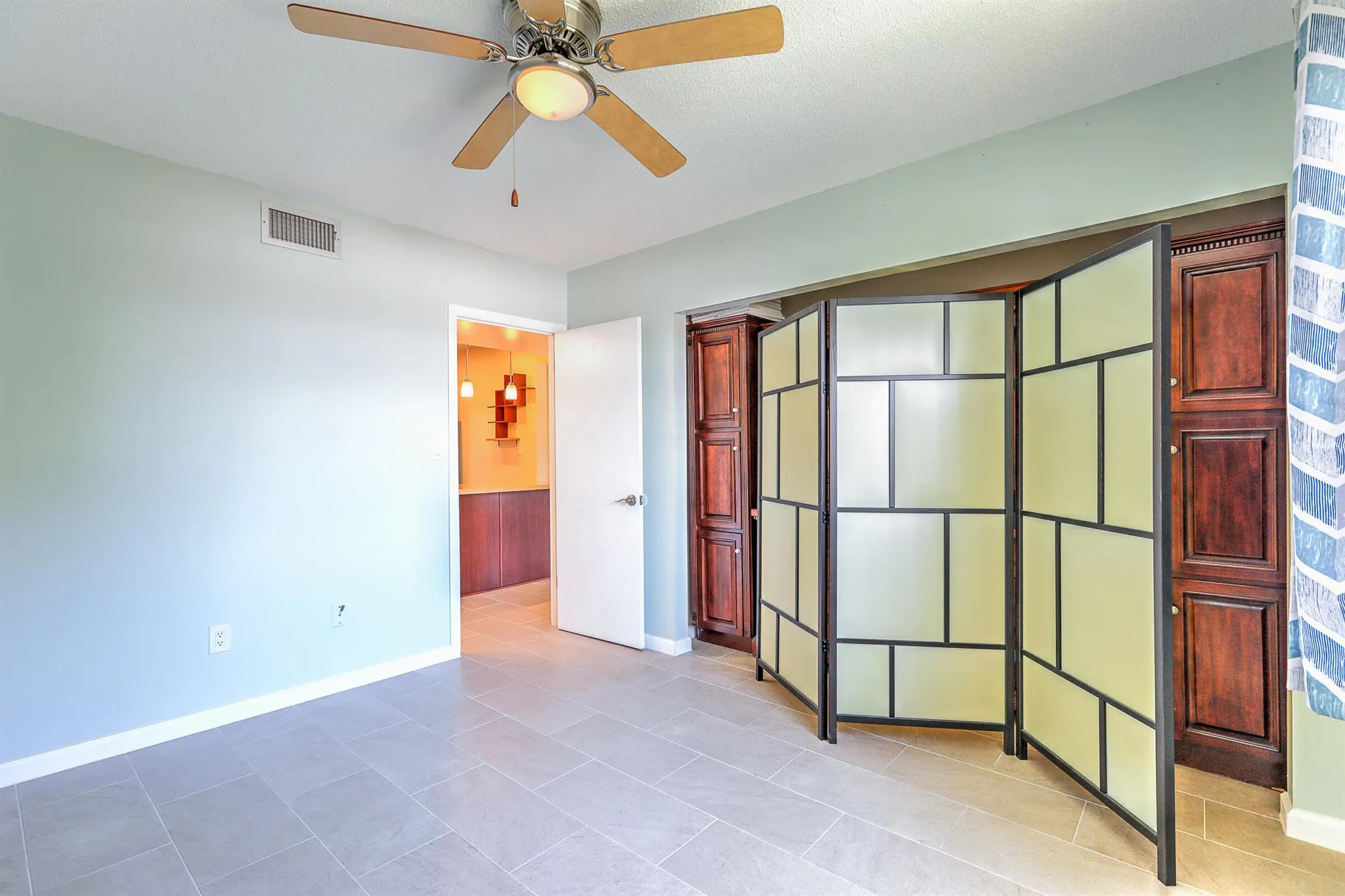 2050 Oleander Boulevard, #5301