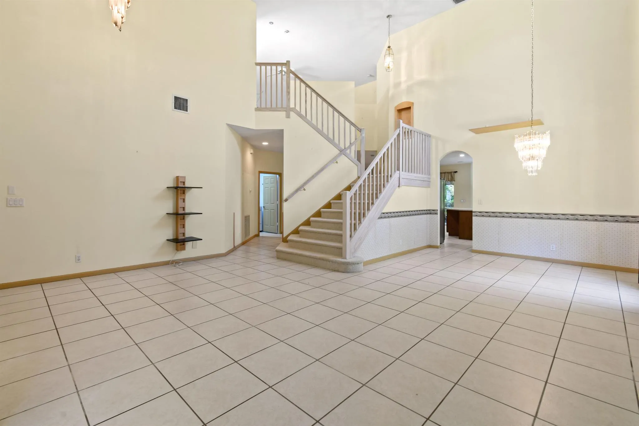 575 Scrubjay Lane