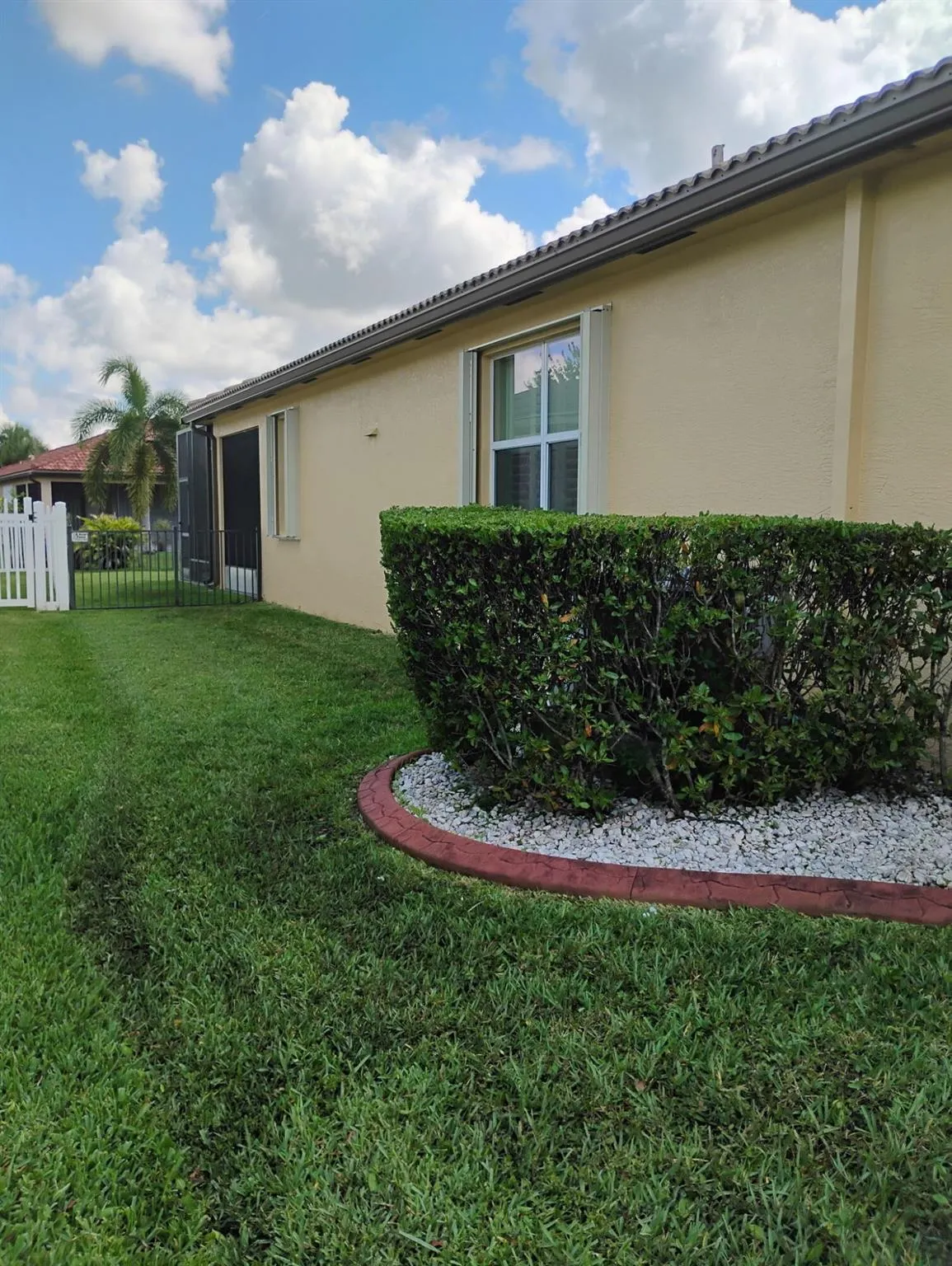 11922 SW Crestwood Circle