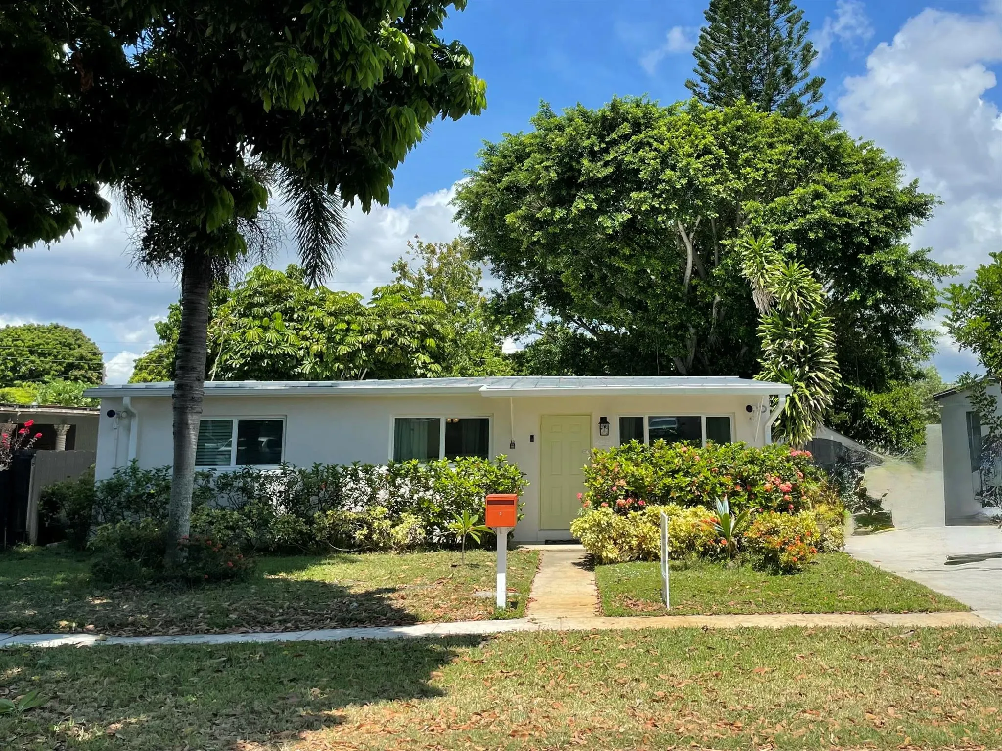 5523 Columbus Road