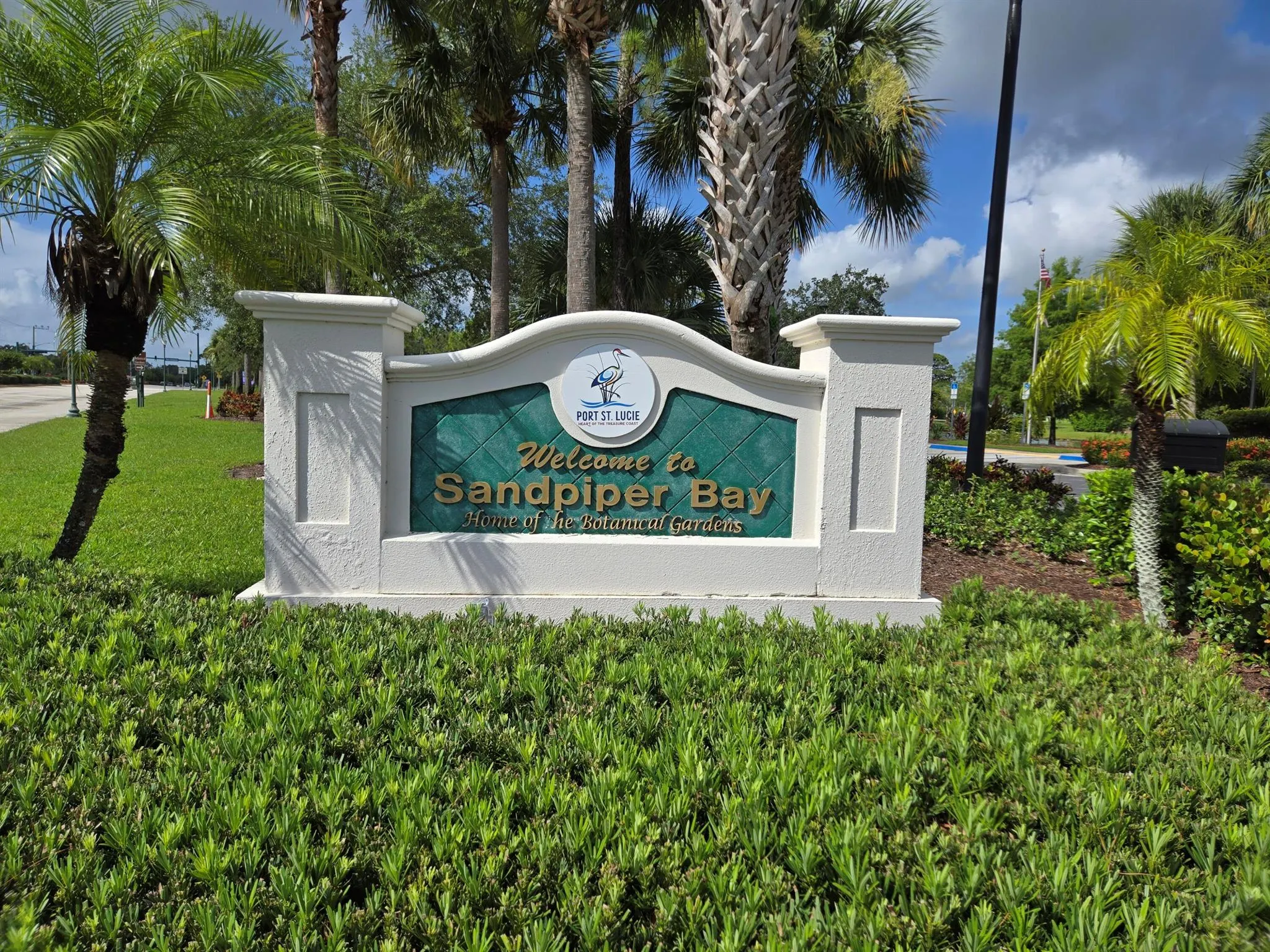 1133 SE Palm Beach Road