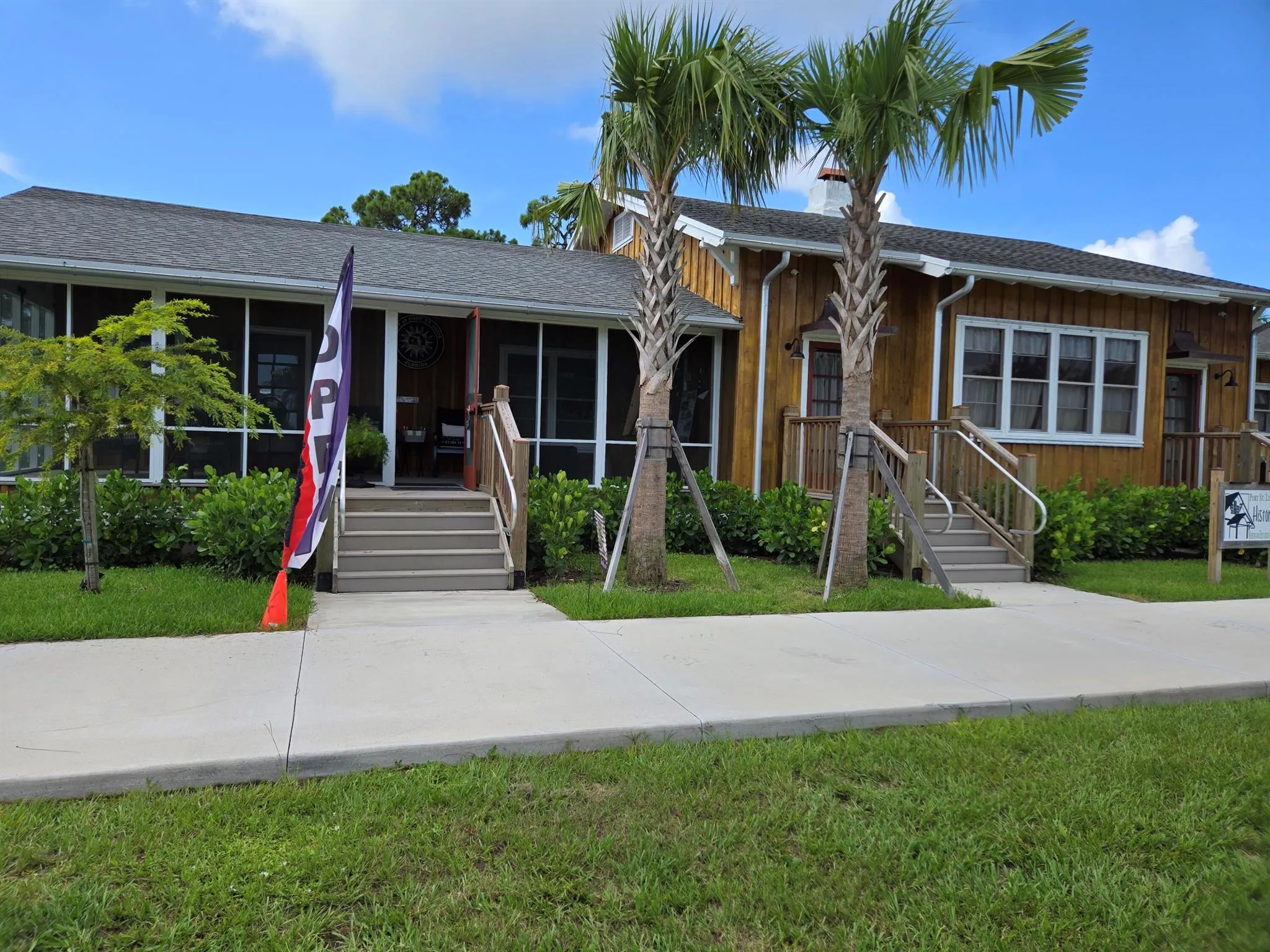 1133 SE Palm Beach Road