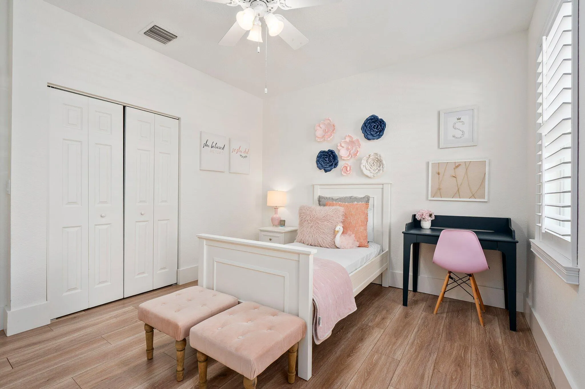 709 SW Sun Circle