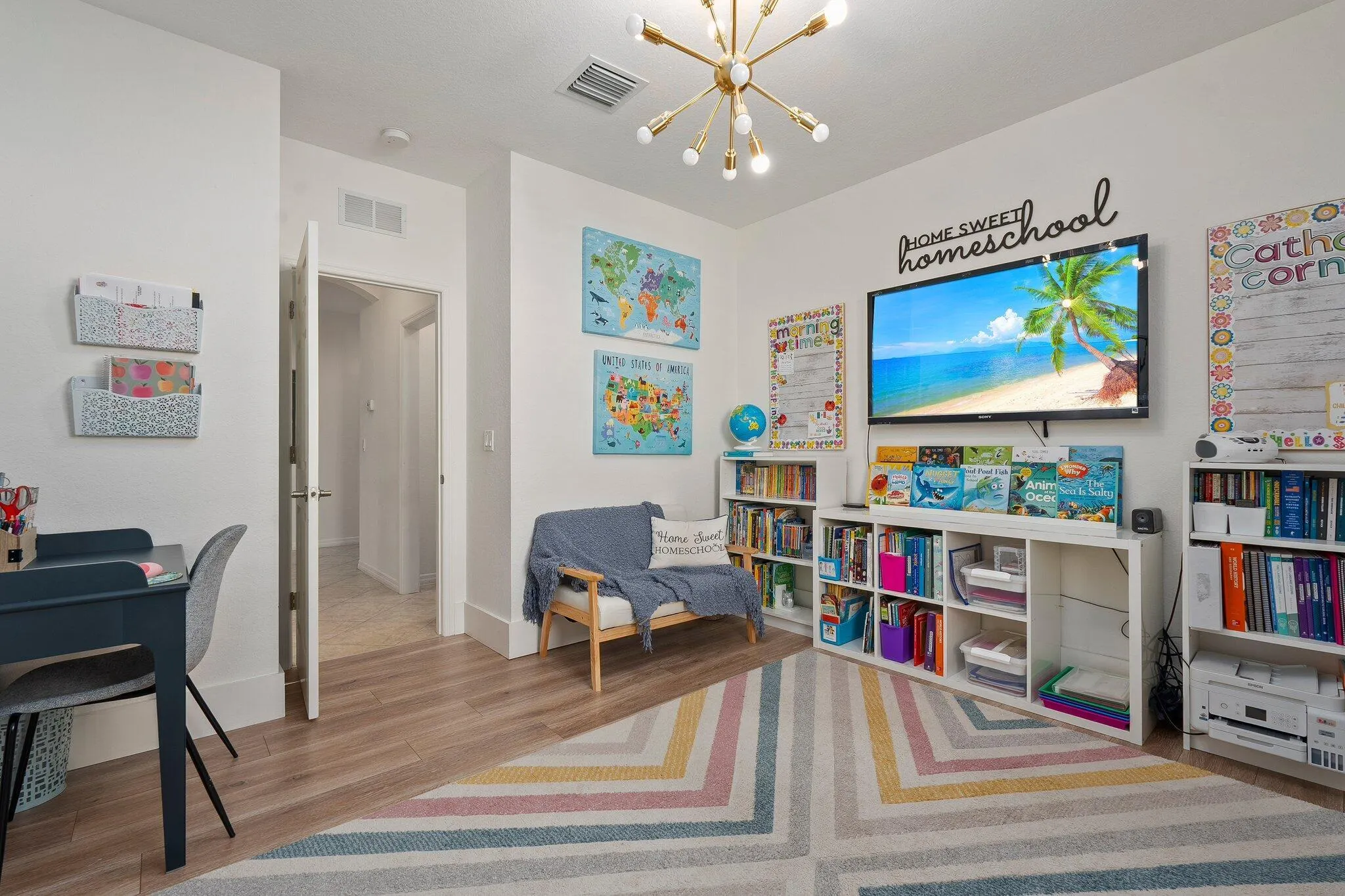 709 SW Sun Circle