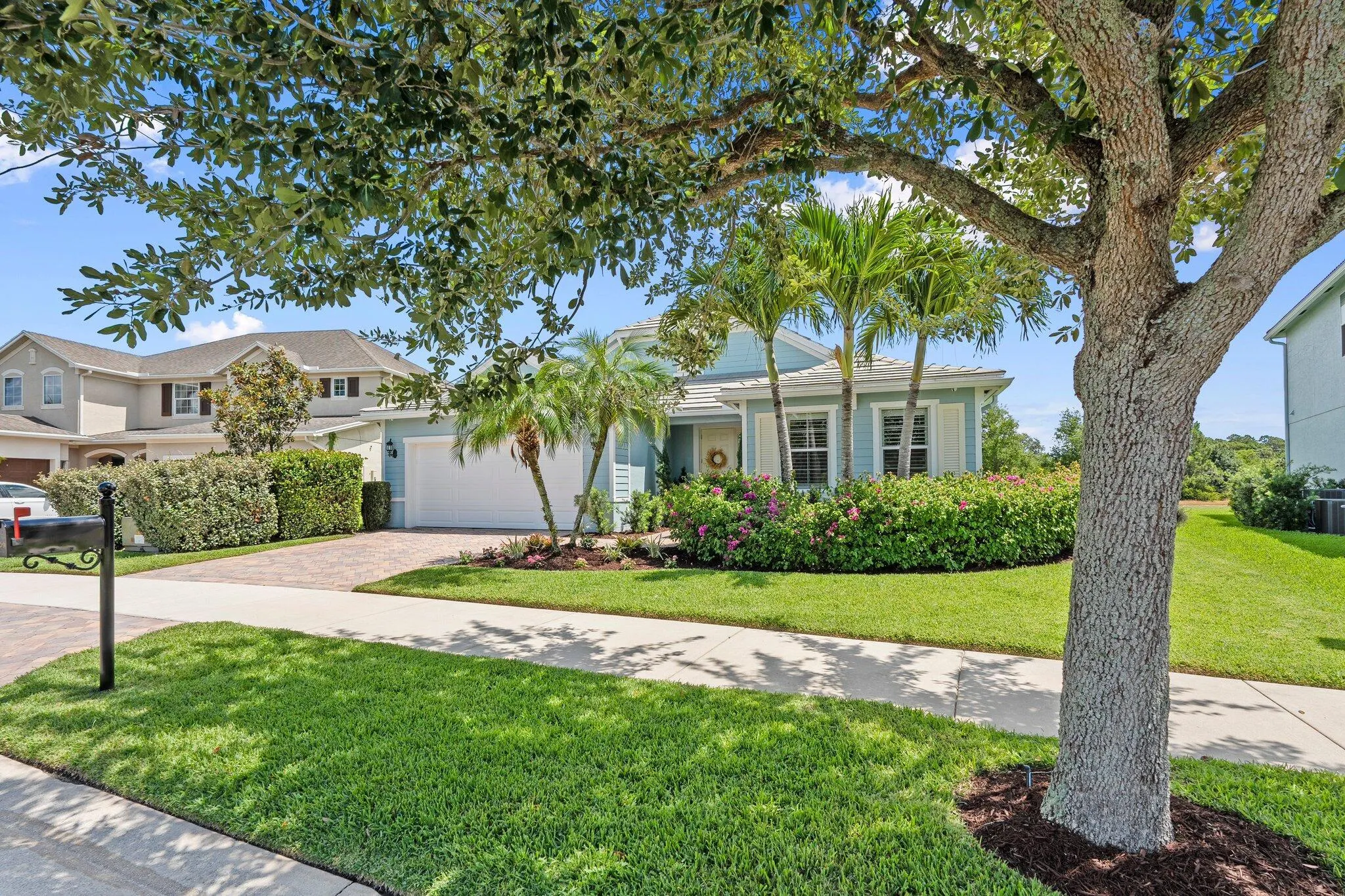 709 SW Sun Circle