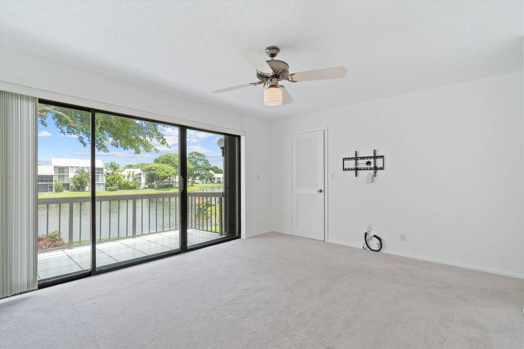 609 Bridgewood Drive