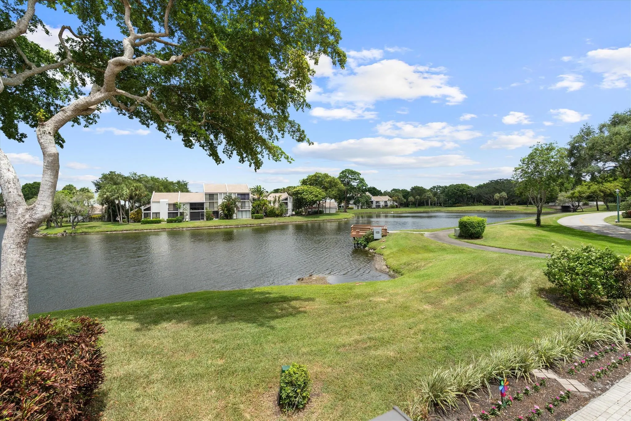 609 Bridgewood Drive