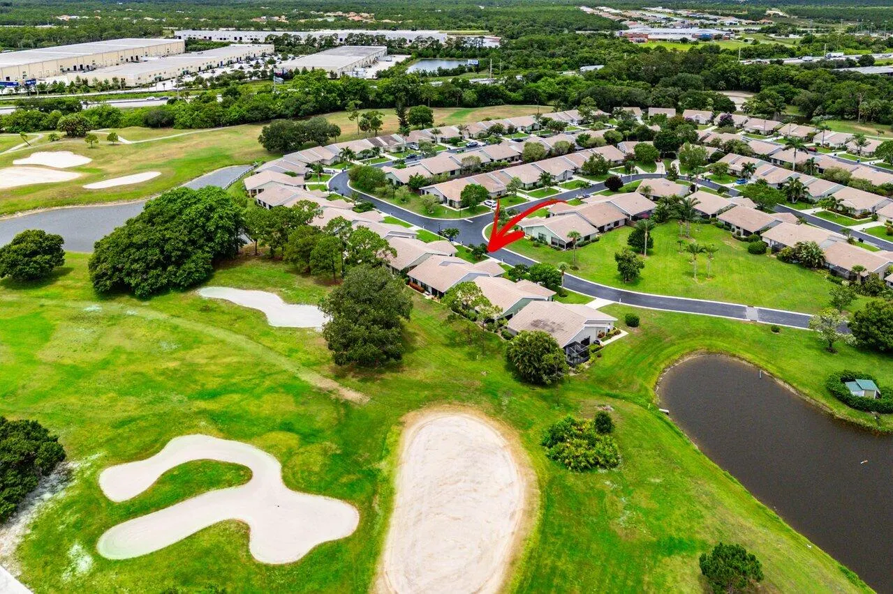 2705 SW Egret Pond Circle