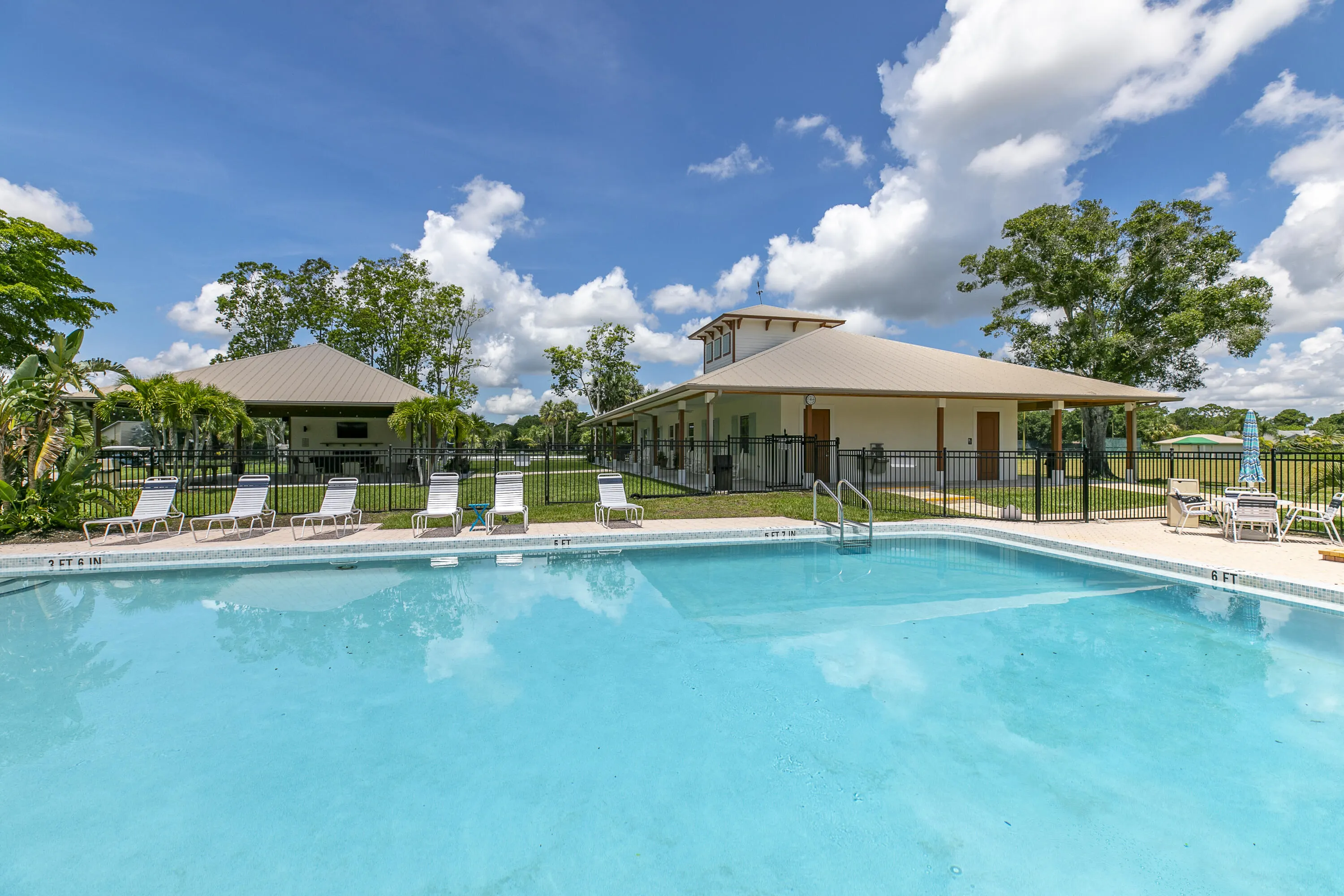 2705 SW Egret Pond Circle