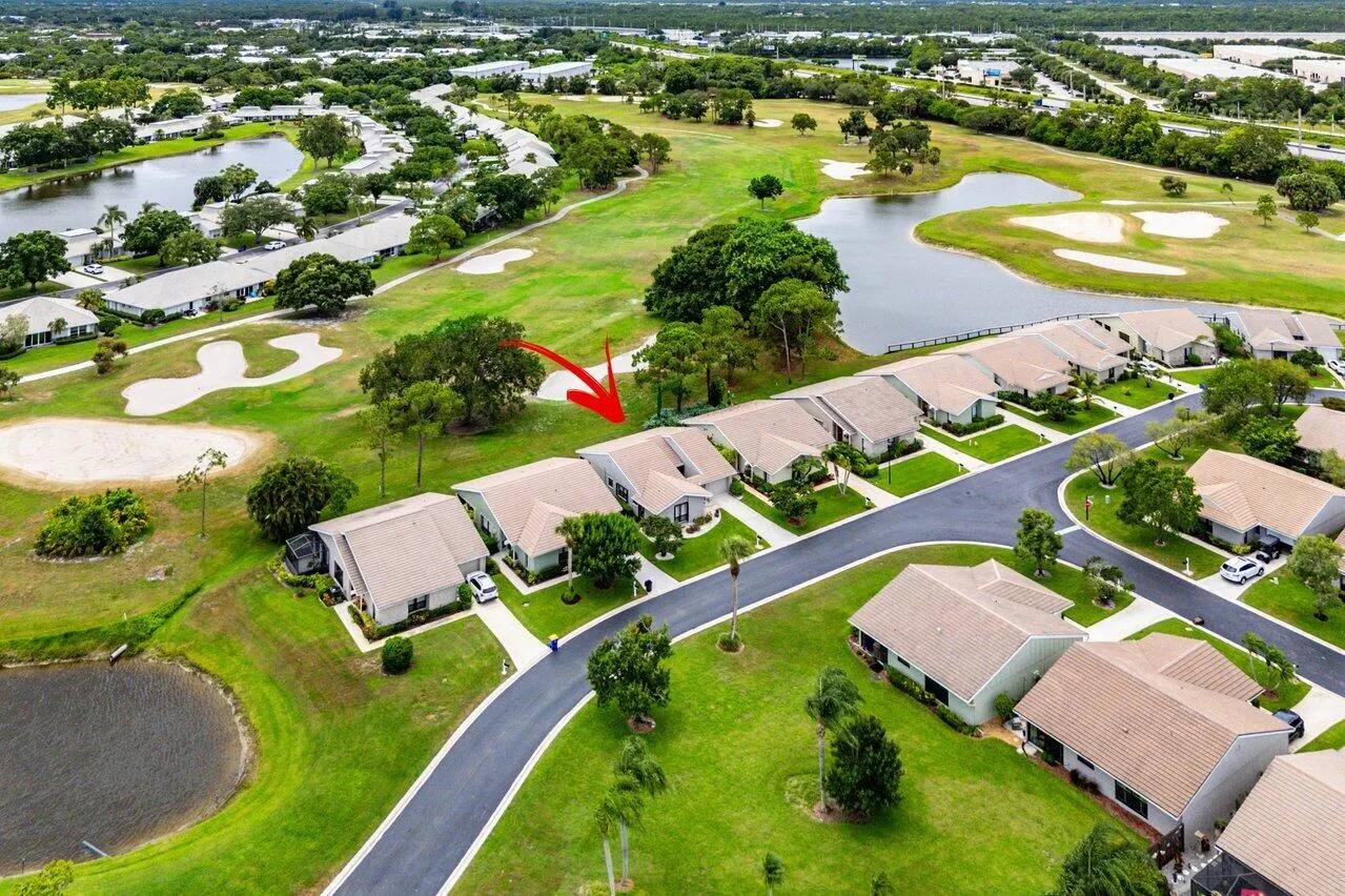 2705 SW Egret Pond Circle