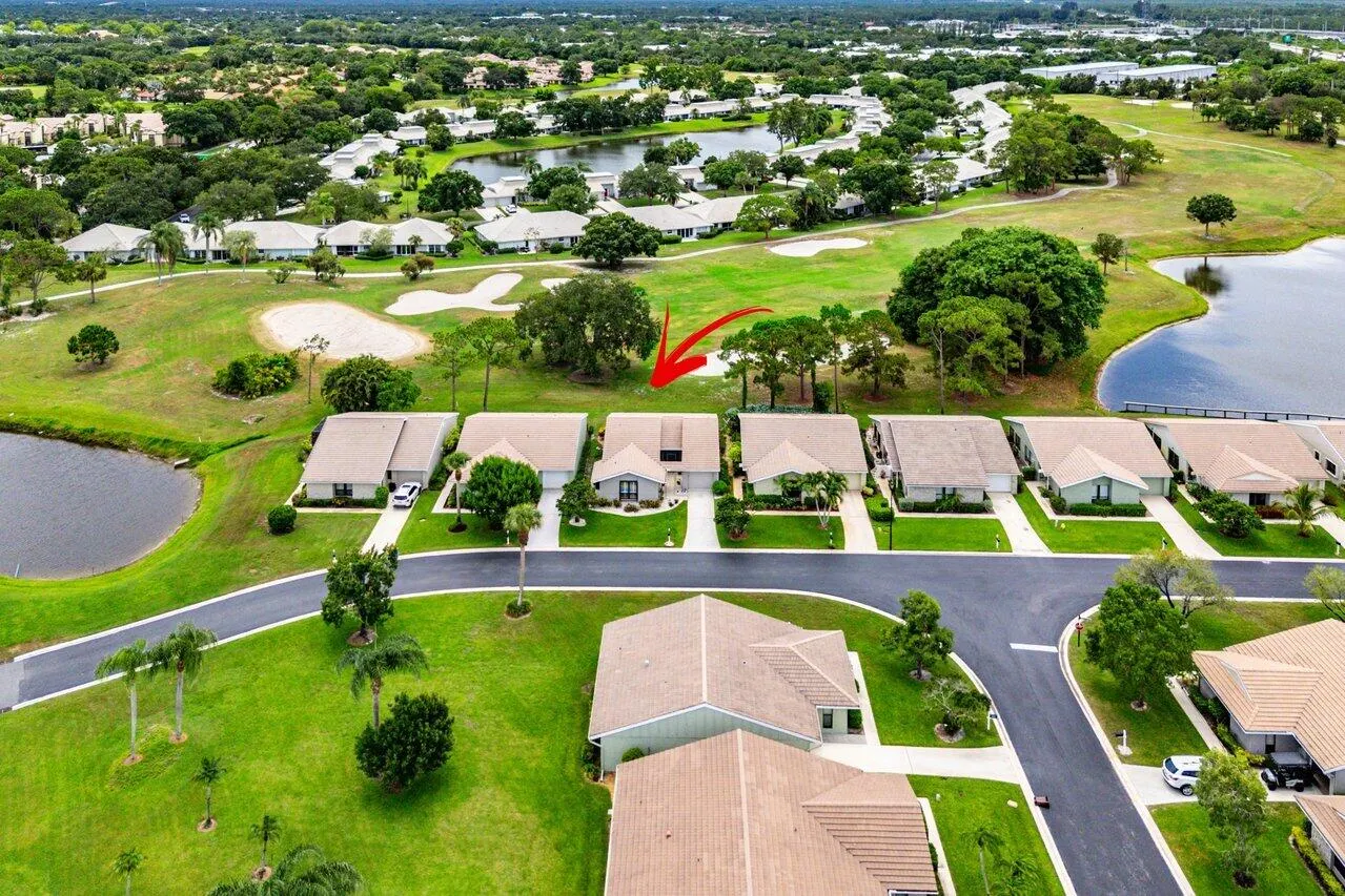 2705 SW Egret Pond Circle