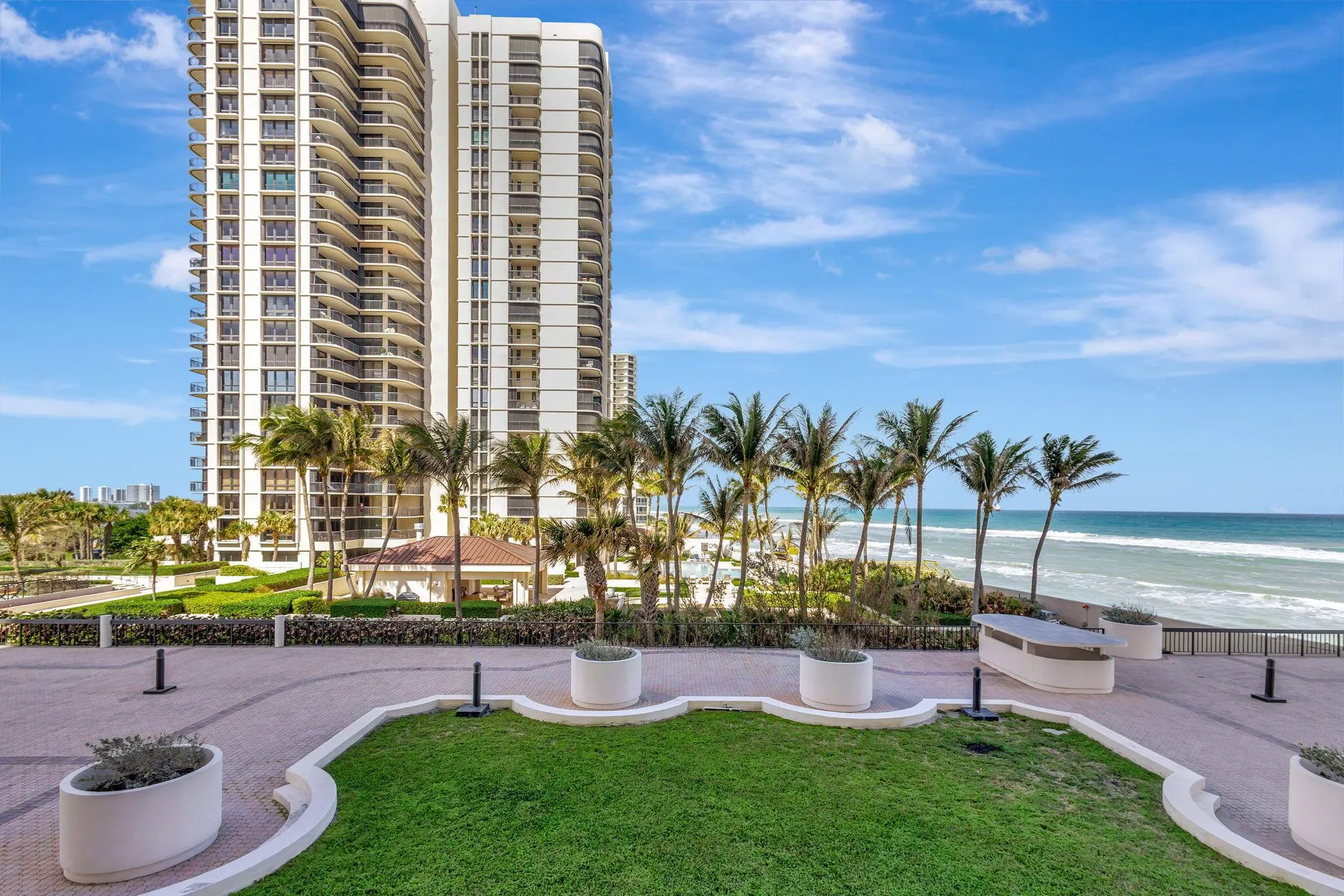 5380 N Ocean 14b Drive, #14b