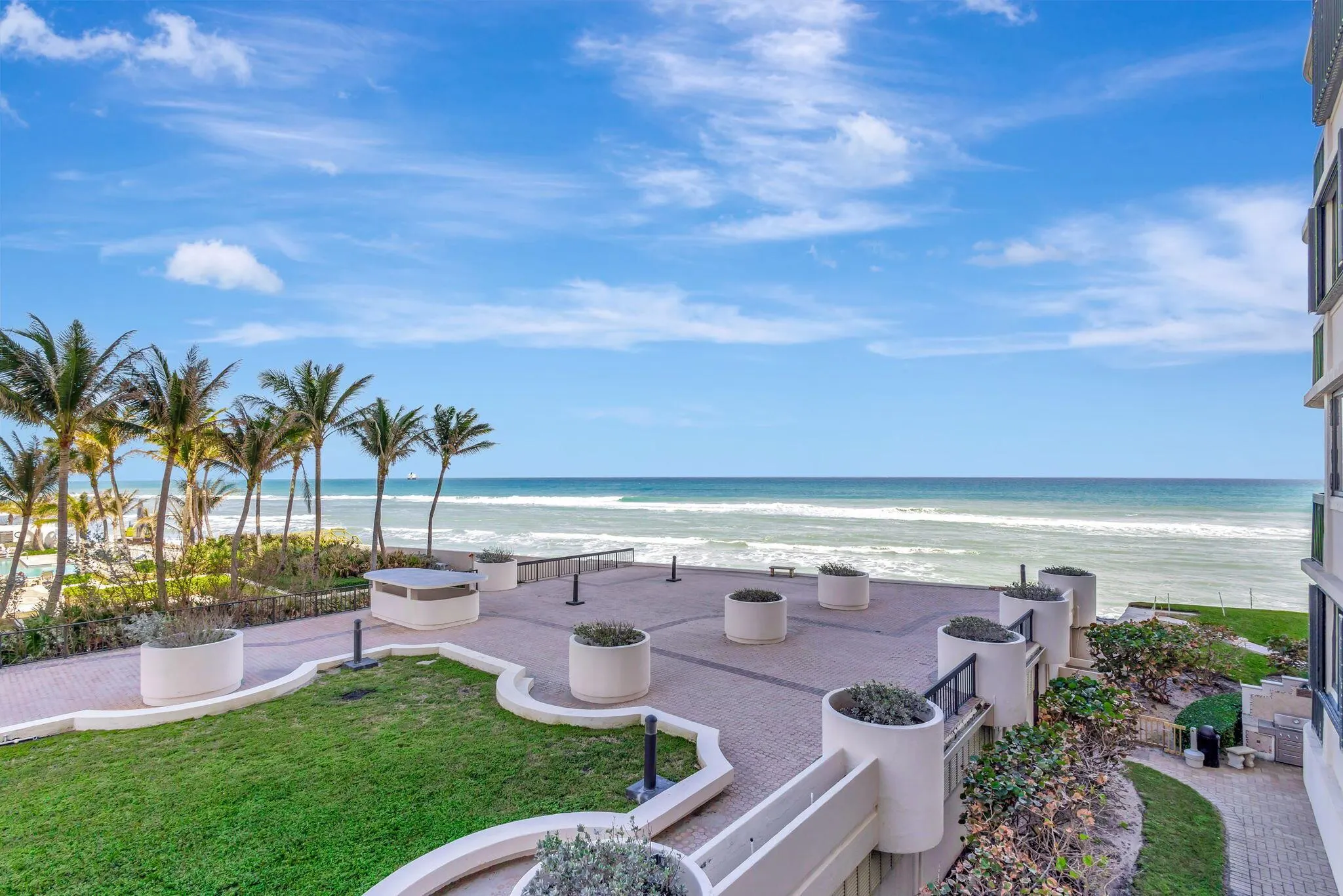 5380 N Ocean 14b Drive, #14b