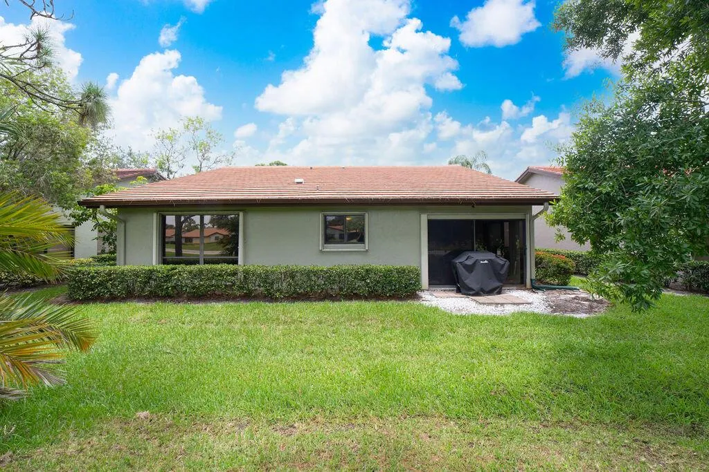 2784 SW Willowood Circle