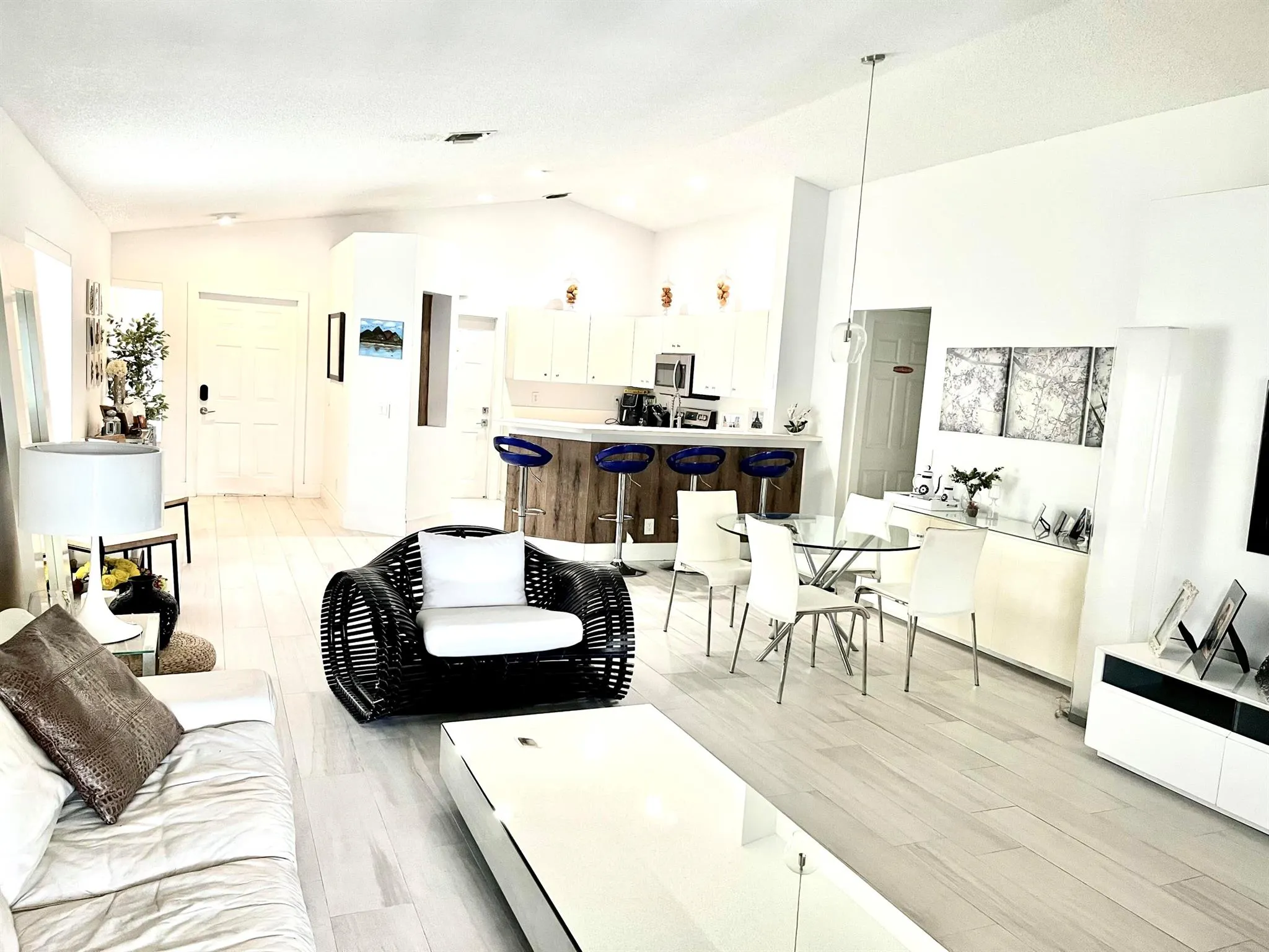 1377 Majesty Terrace