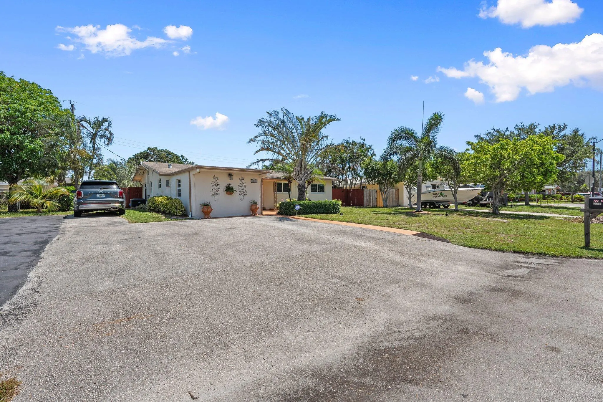 1841 NE 41st Street