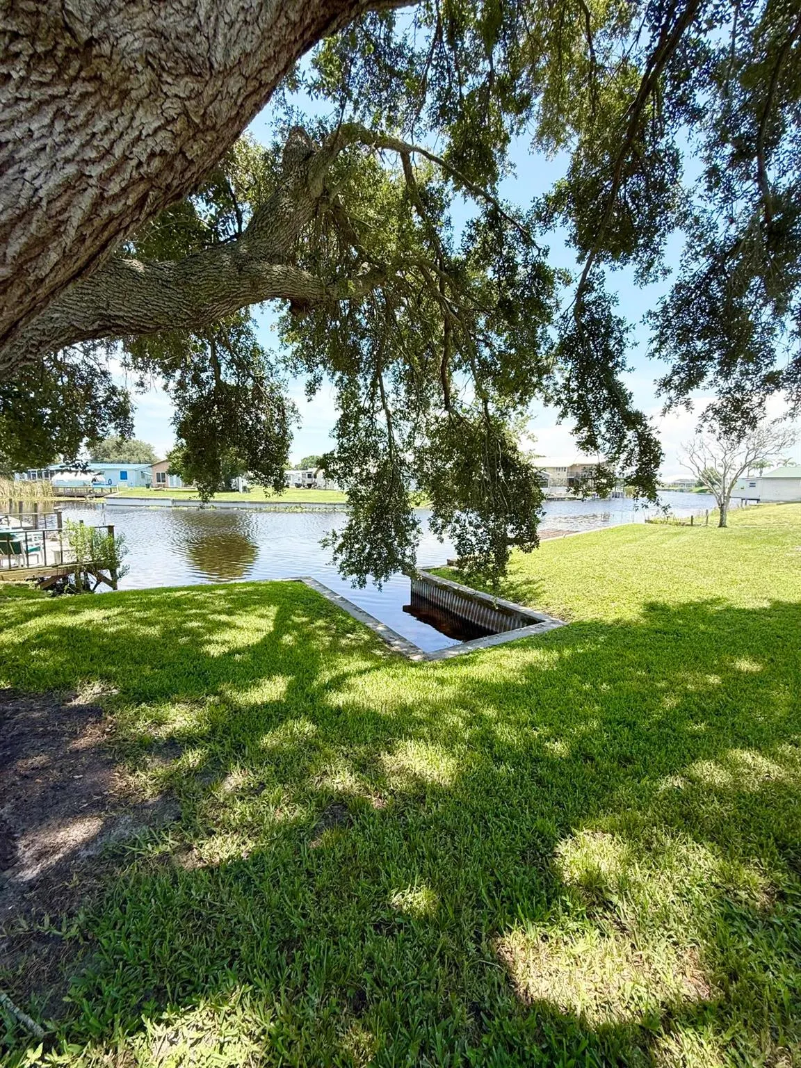 1025 Ash Circle