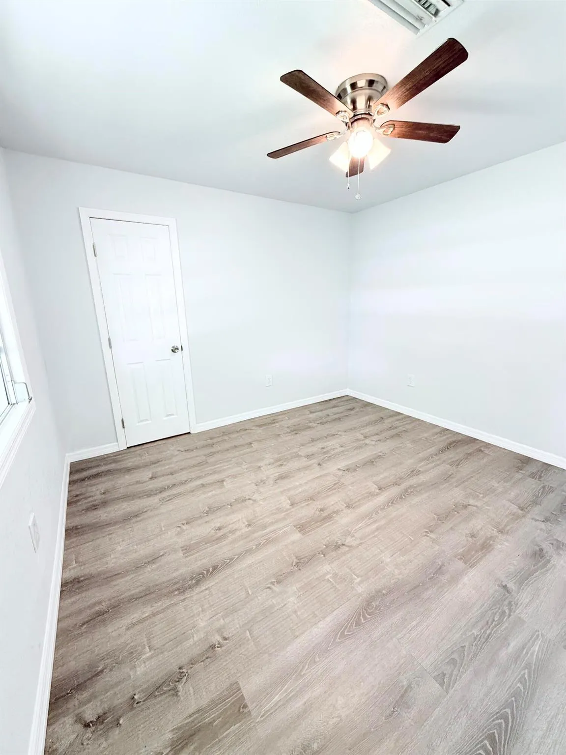 1025 Ash Circle